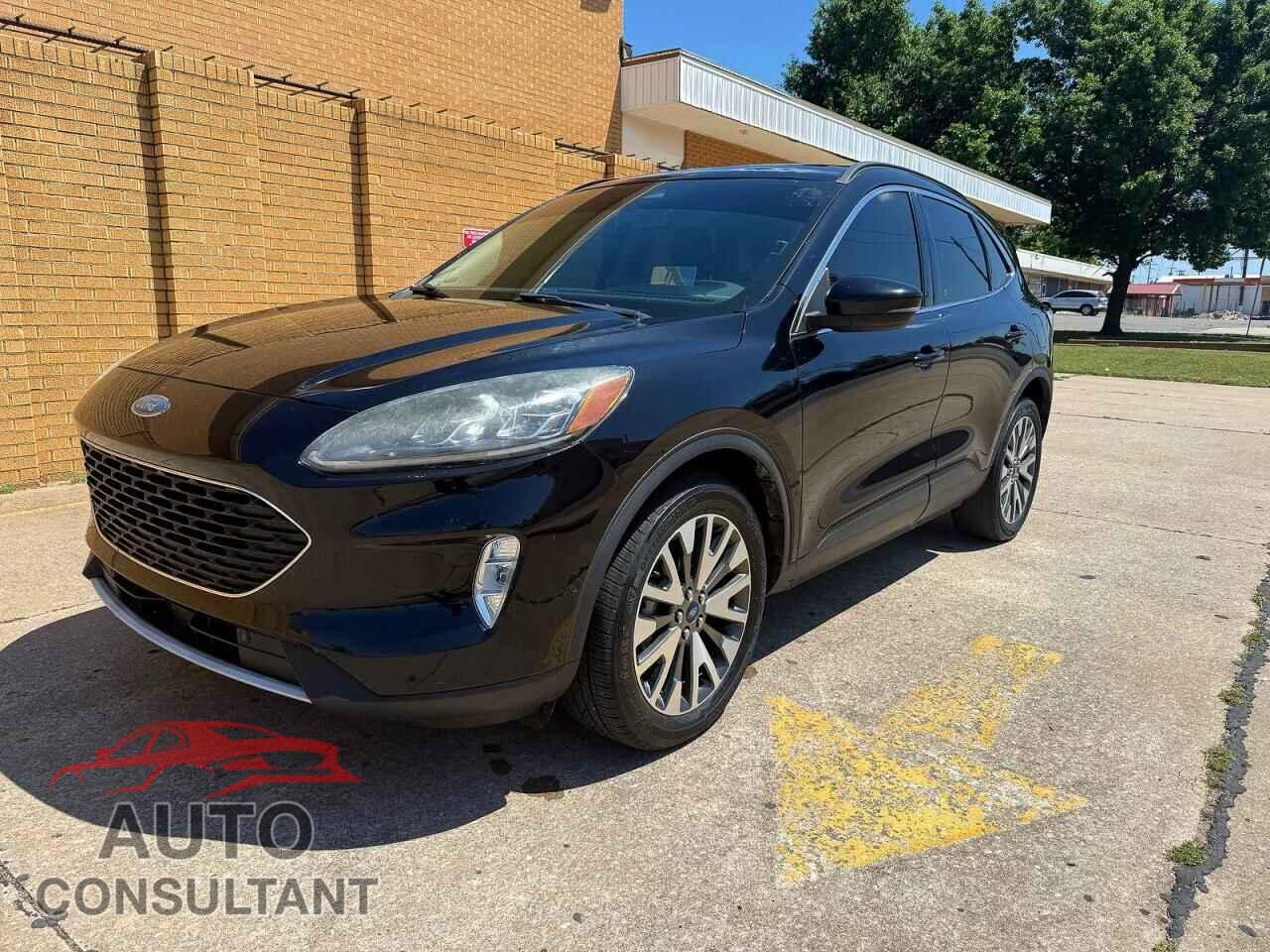 FORD ESCAPE 2020 - 1FMCU9J94LUB02462