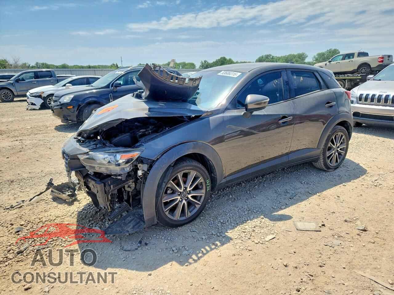 MAZDA CX-3 2017 - JM1DKFC72H0160268