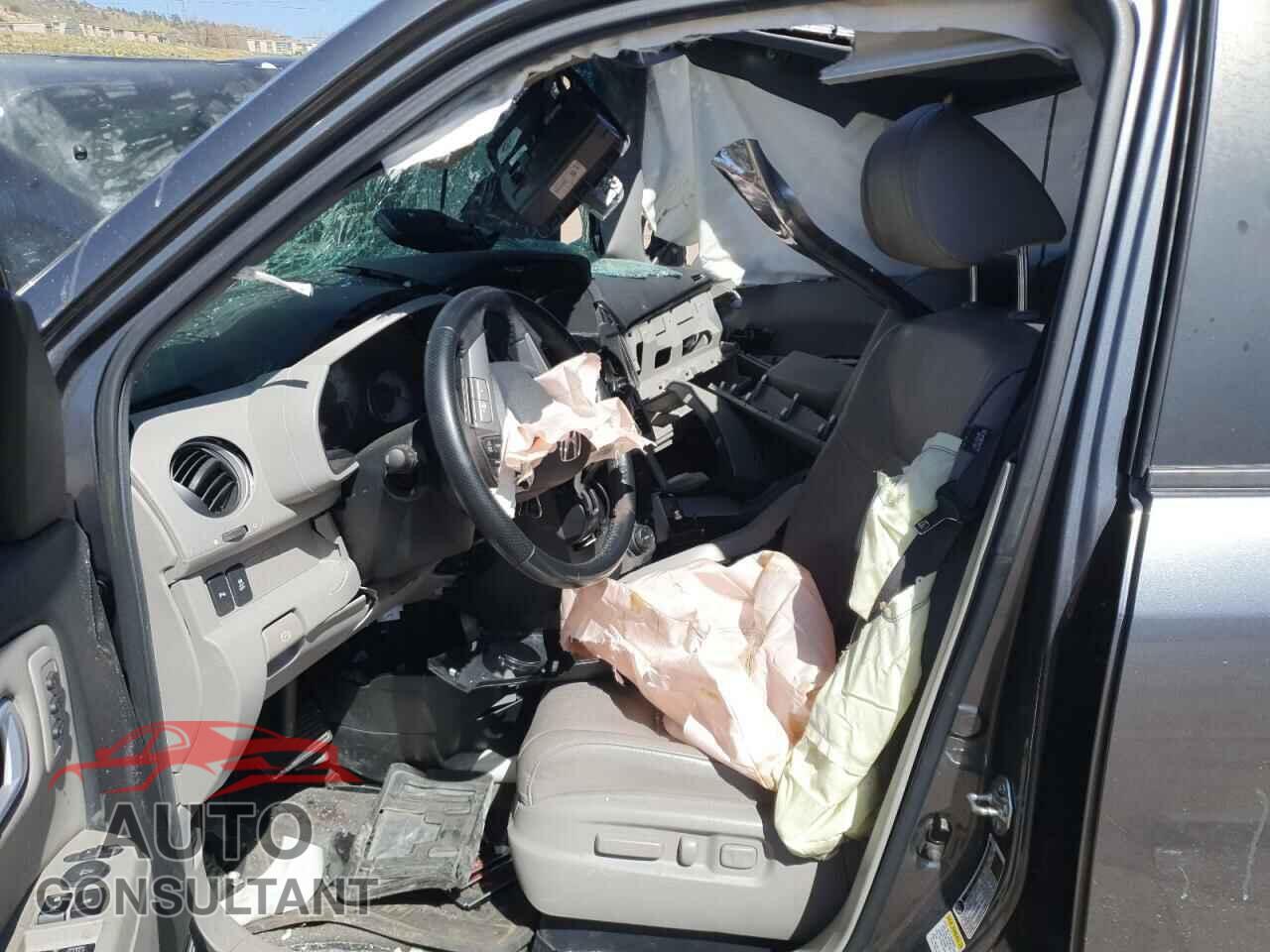 HONDA PILOT 2013 - 5FNYF4H99DB011078