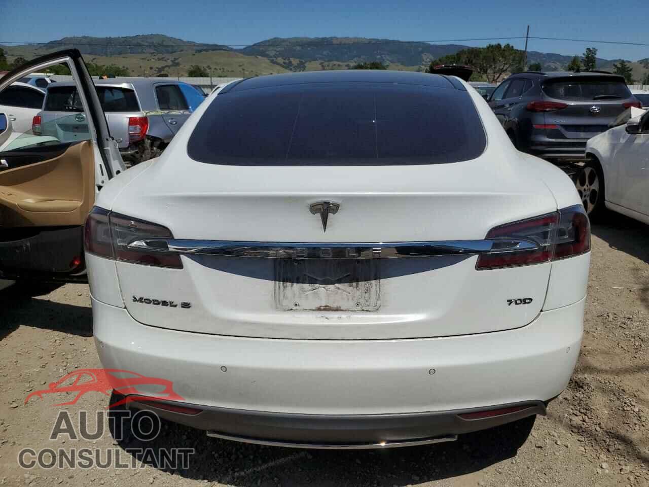 TESLA MODEL S 2016 - 5YJSA1E21GF131388