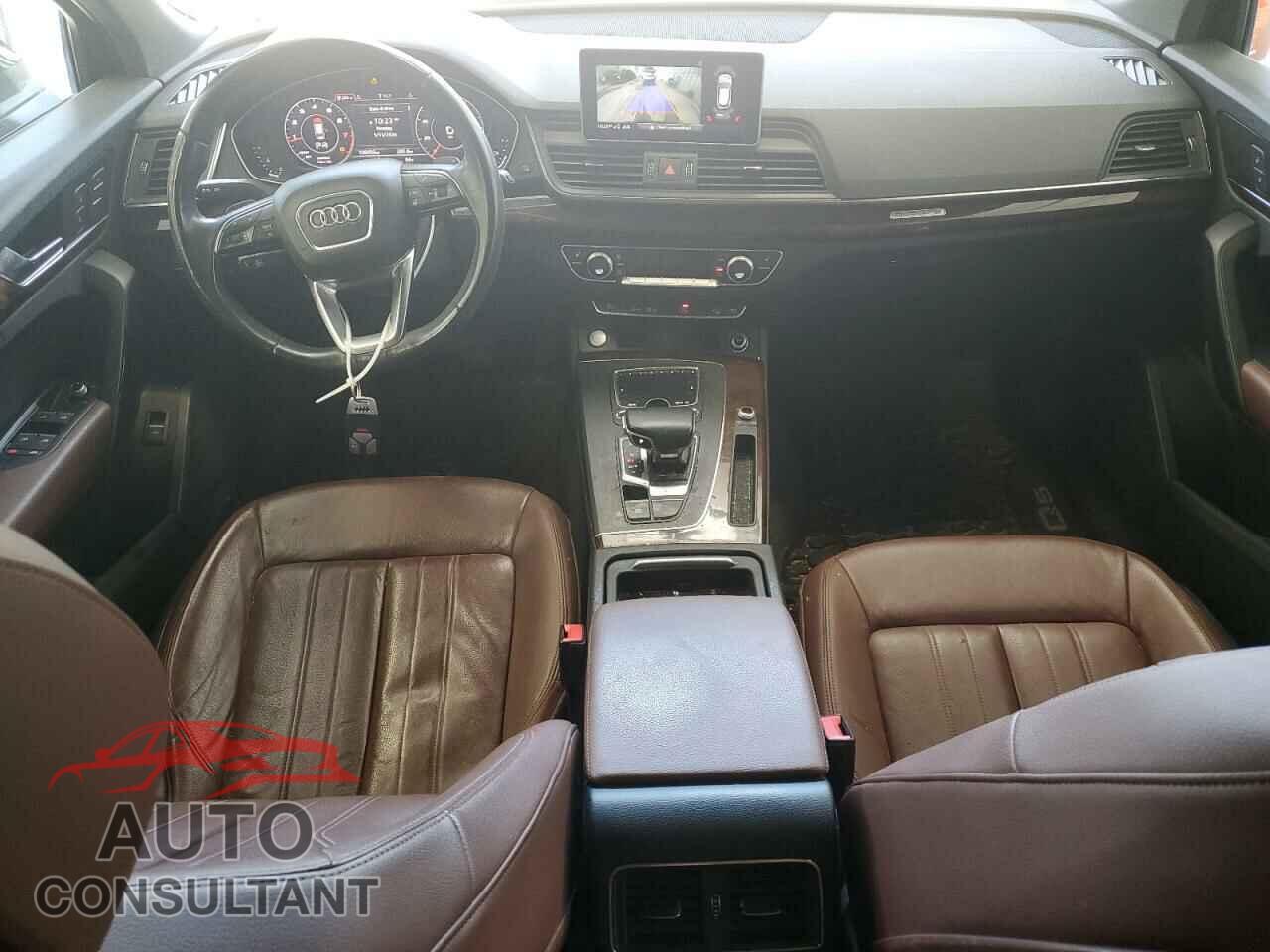 AUDI Q5 2018 - WA1BNAFYXJ2018101