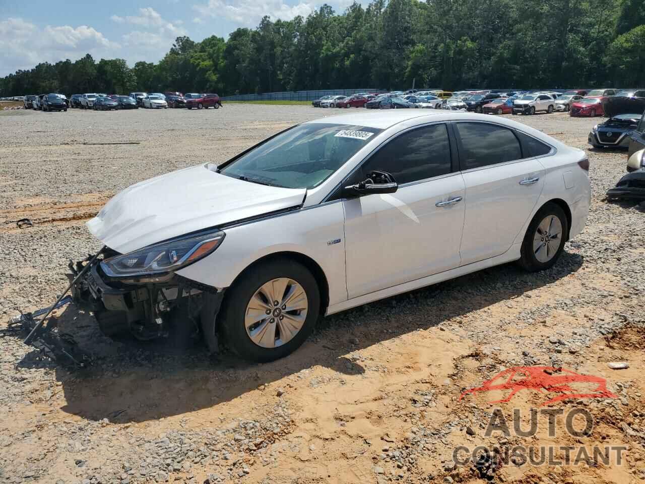 HYUNDAI SONATA 2018 - KMHE24L33JA082245