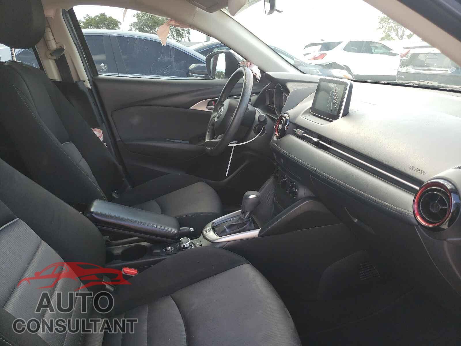 MAZDA CX-3 2017 - JM1DKDB76H0161946
