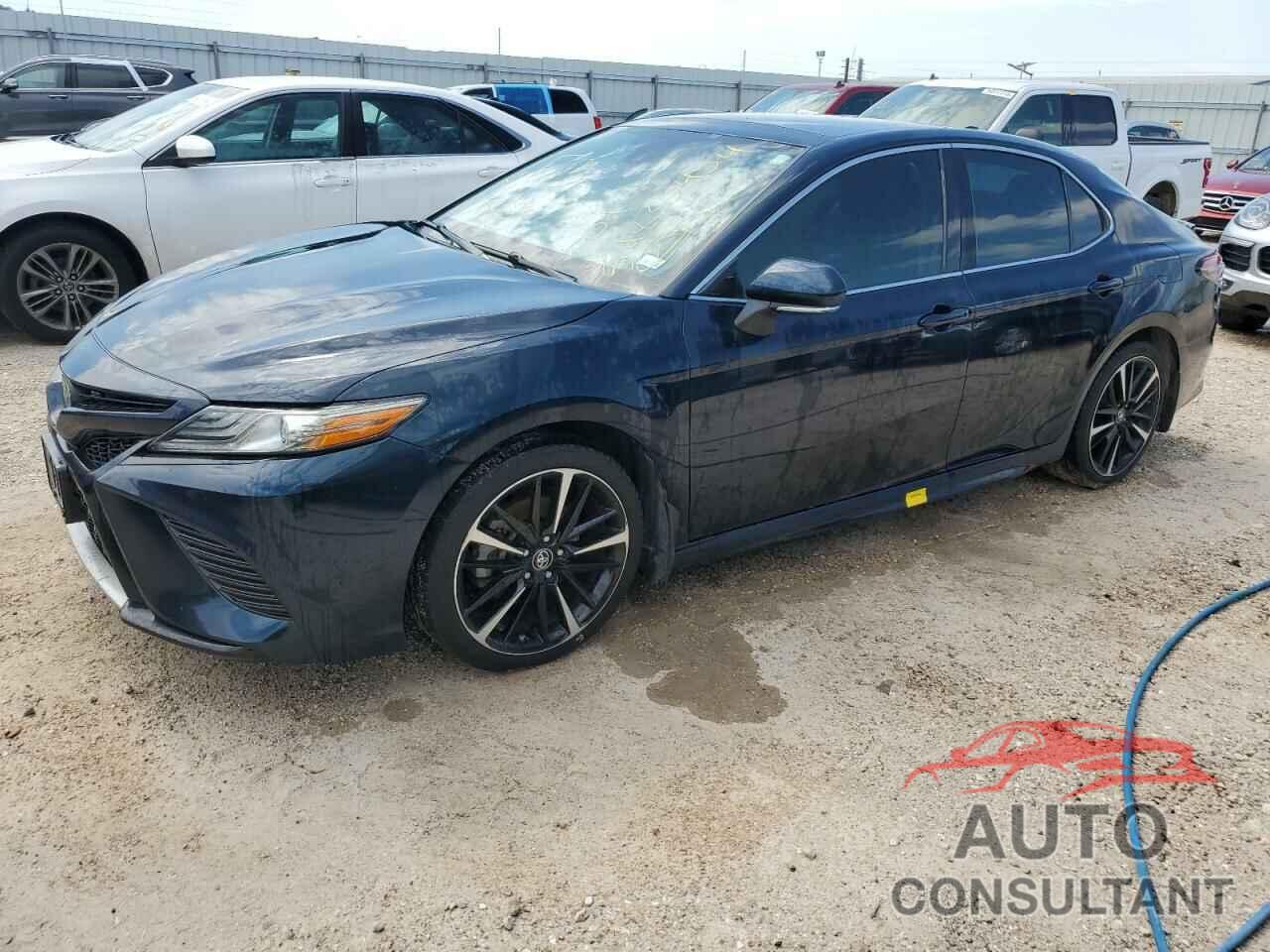 TOYOTA CAMRY 2019 - 4T1B61HK3KU785558