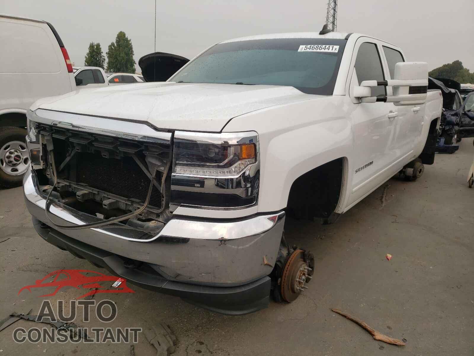 CHEVROLET SILVERADO 2016 - 3GCUKREC2GG256682