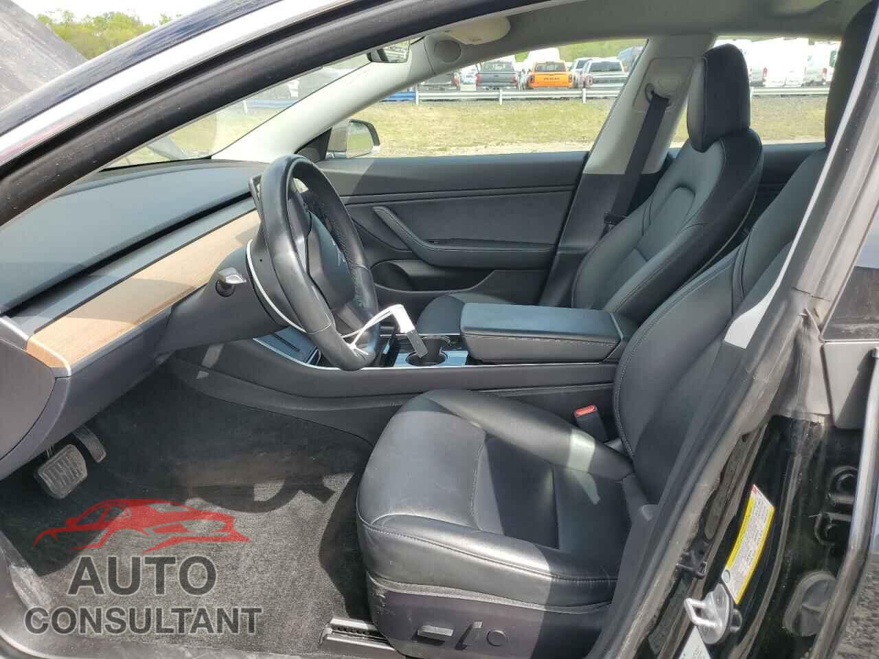 TESLA MODEL 3 2019 - 5YJ3E1EA2KF297170