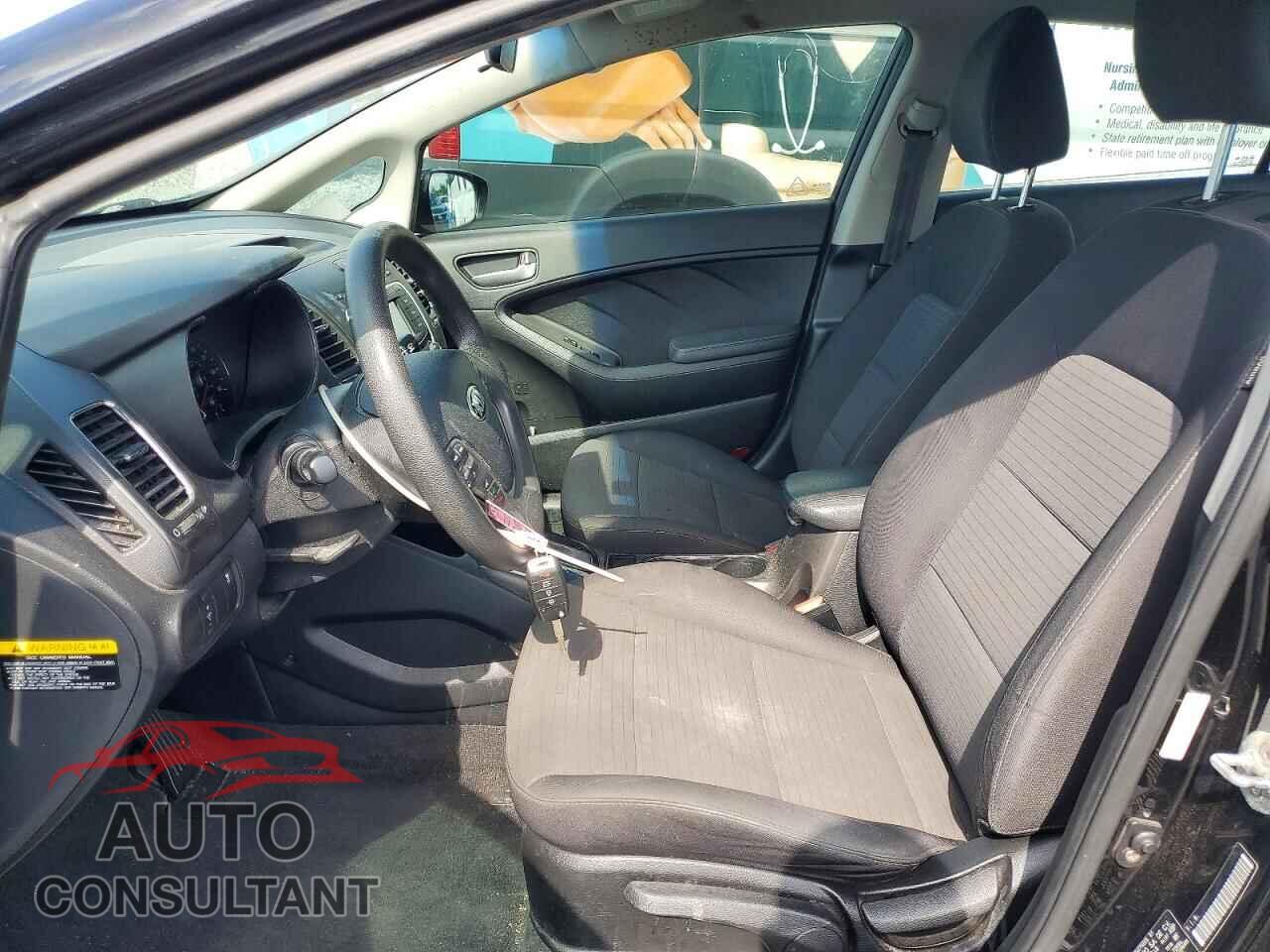 KIA FORTE 2017 - 3KPFL4A71HE144292