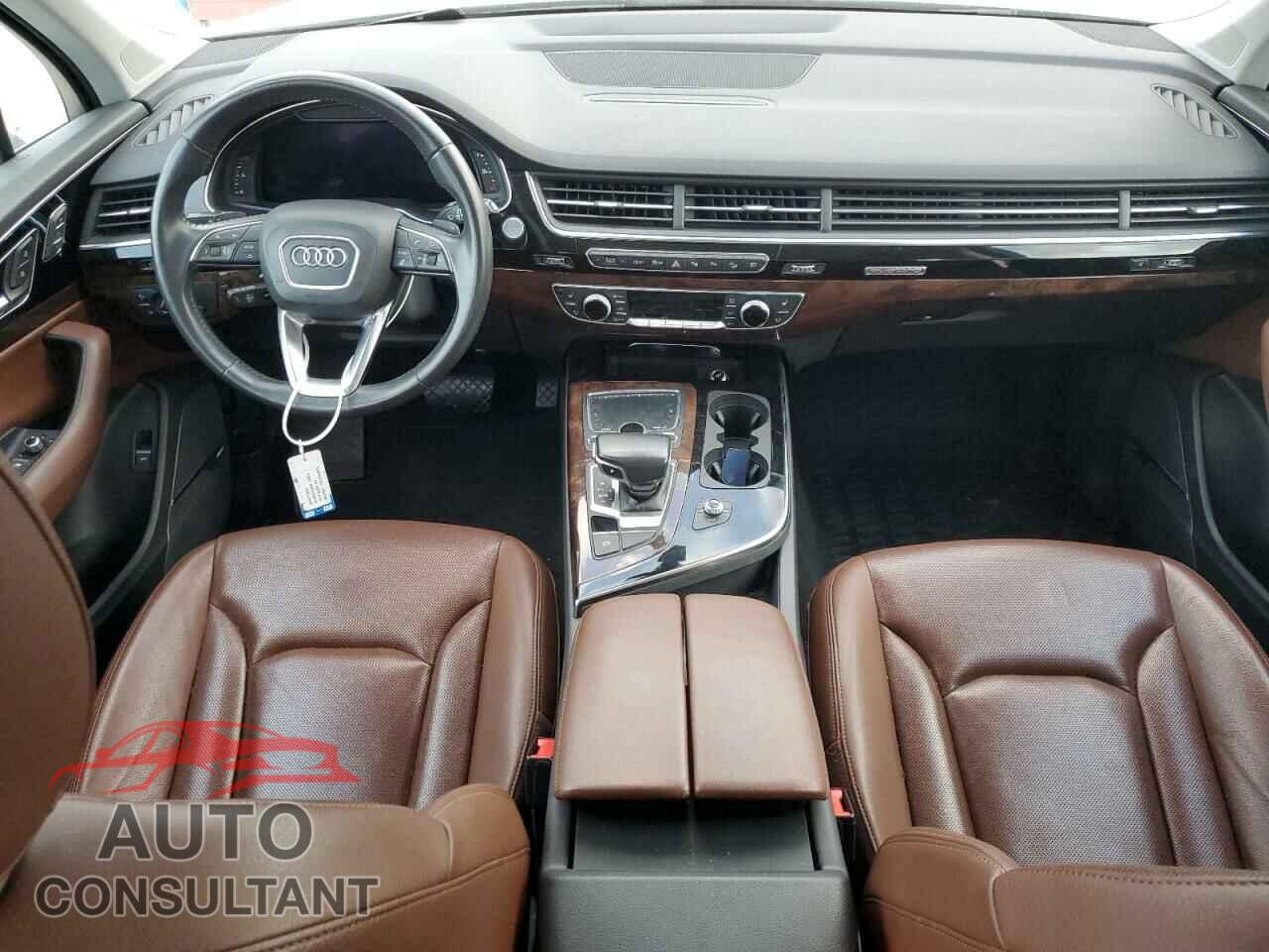 AUDI Q7 2019 - WA1LAAF73KD016719
