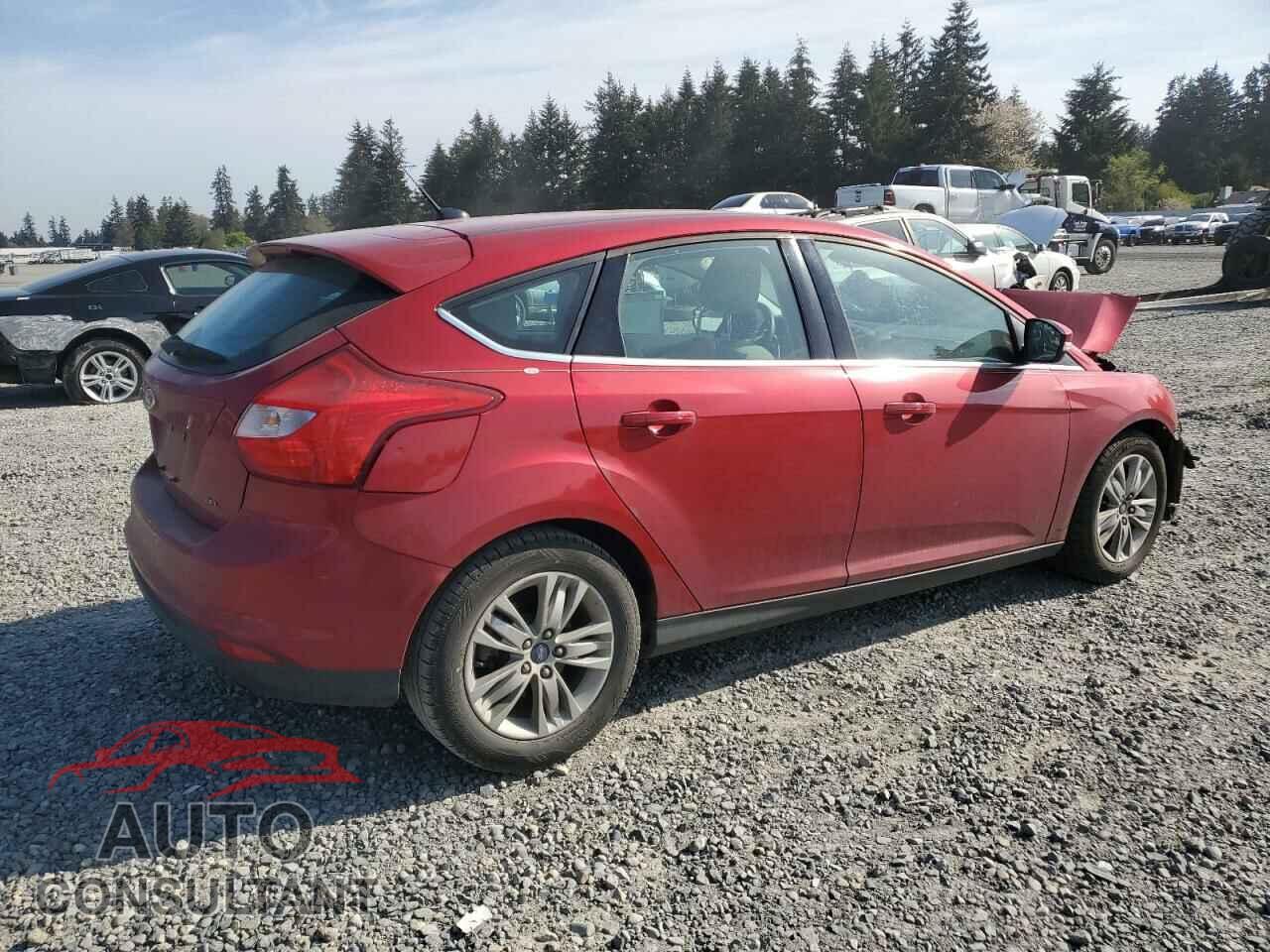 FORD FOCUS 2012 - 1FAHP3M29CL251247