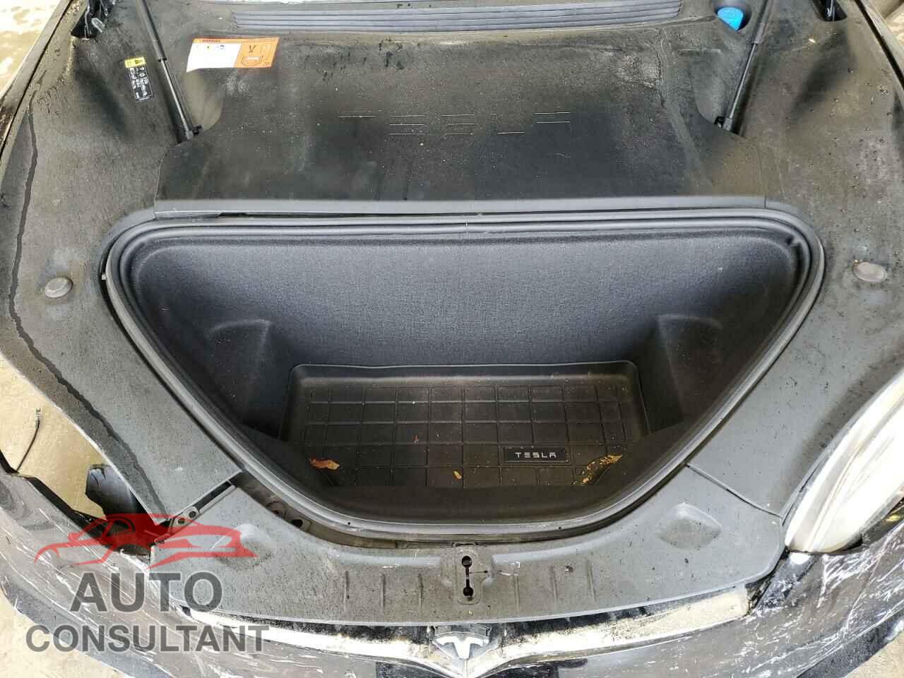 TESLA MODEL S 2018 - 5YJSA1E20JF247589