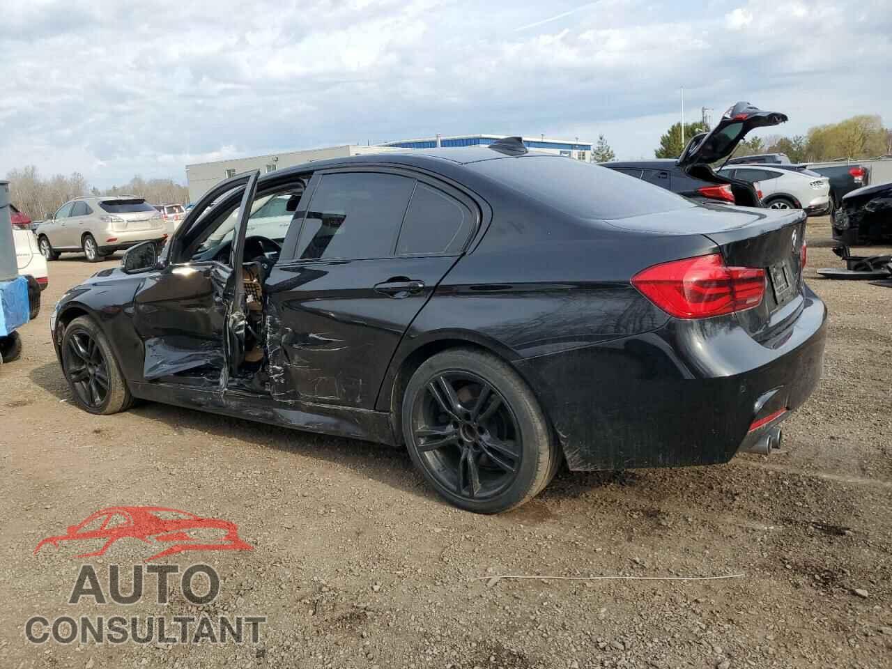 BMW 3 SERIES 2018 - WBA8D9C59JA013972