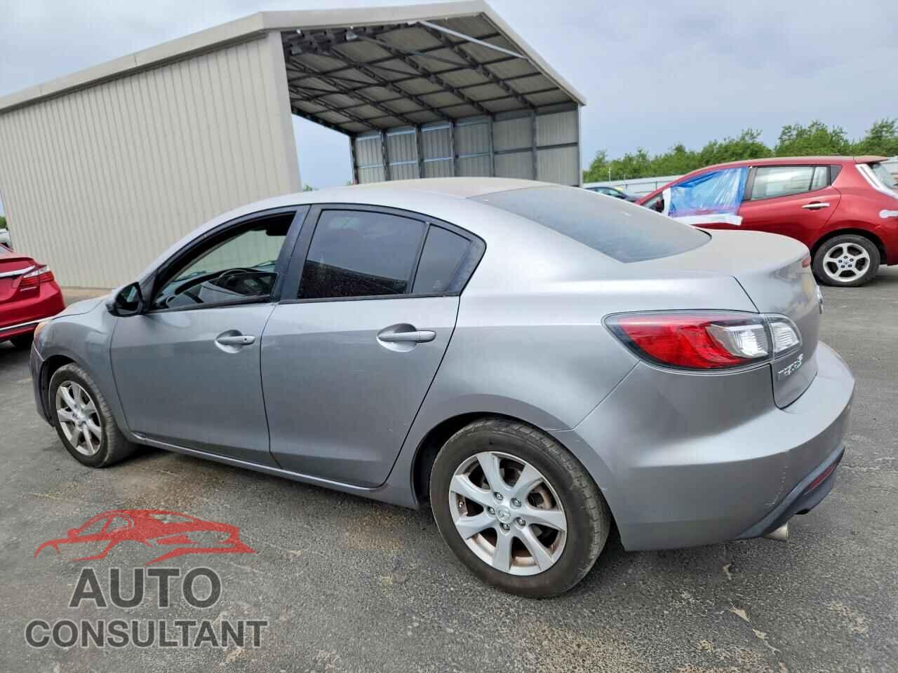 MAZDA 3 2011 - JM1BL1VG1B1403431