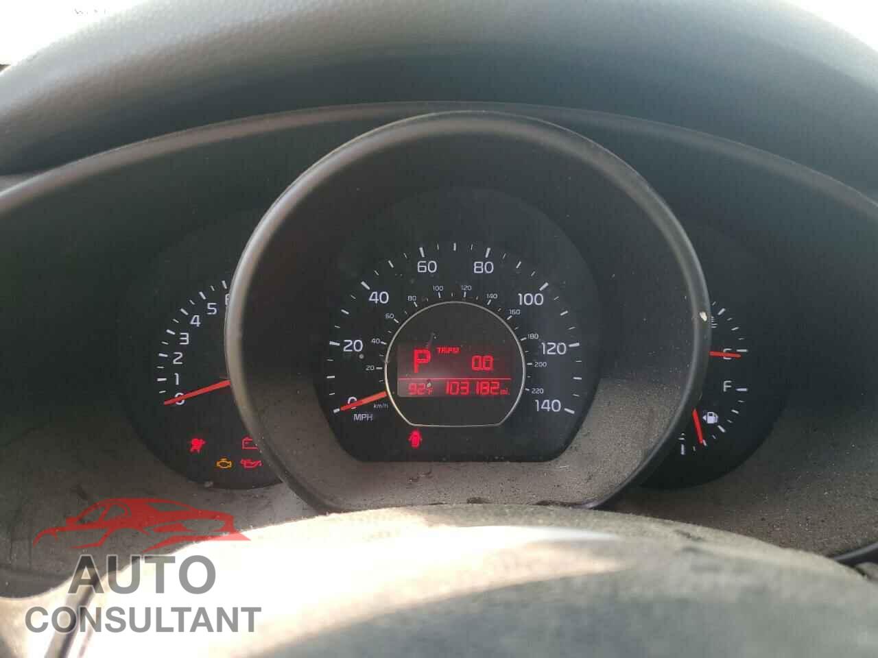 KIA SOUL 2015 - KNDJP3A59F7785016