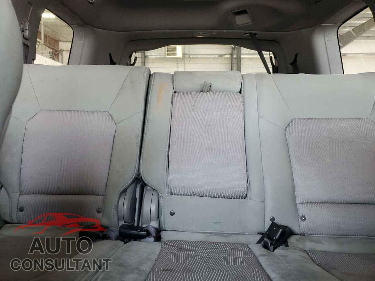 HONDA PILOT 2015 - 5FNYF4H45FB072466