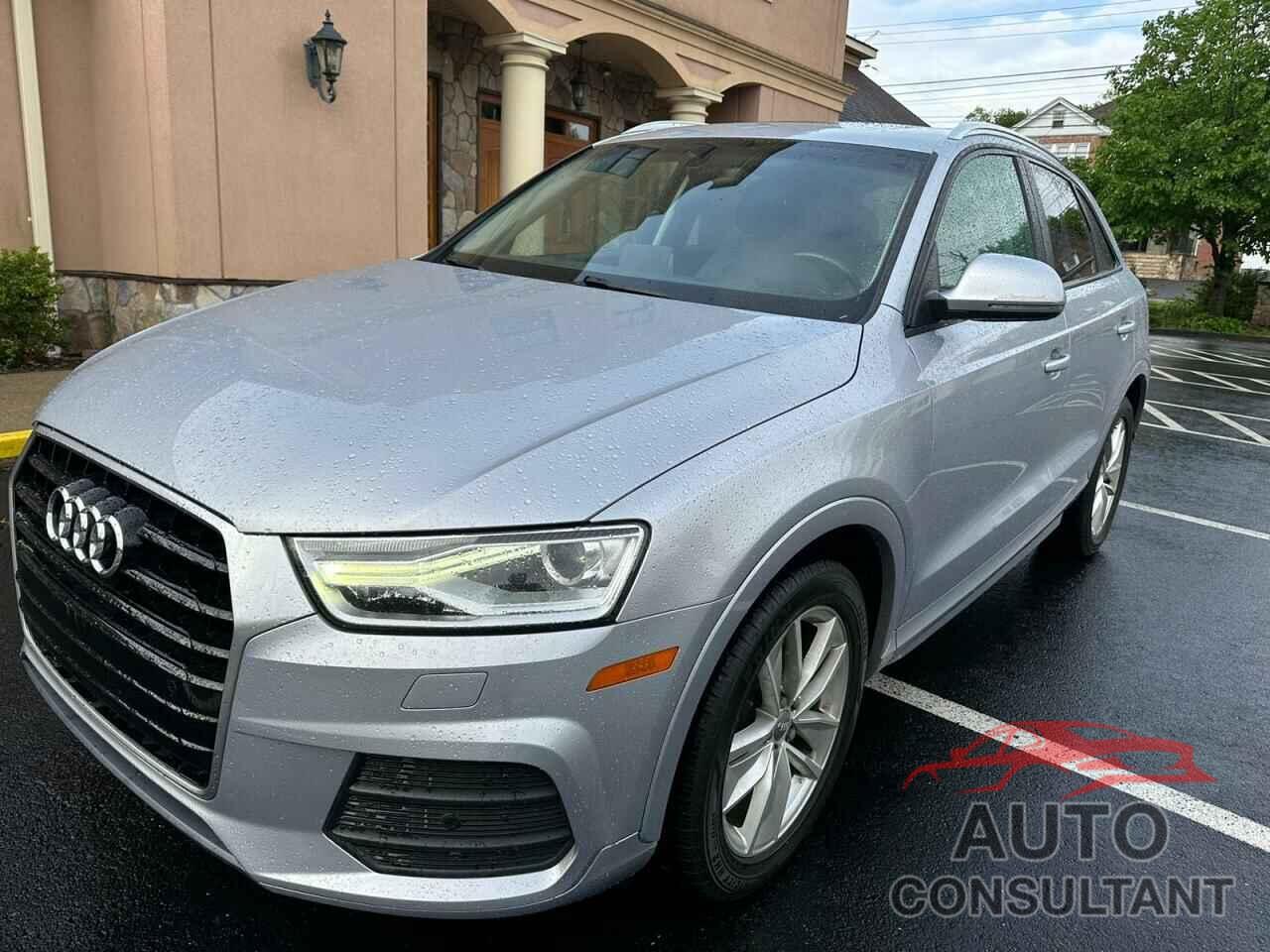 AUDI Q3 2017 - WA1BCCFS6HR015260