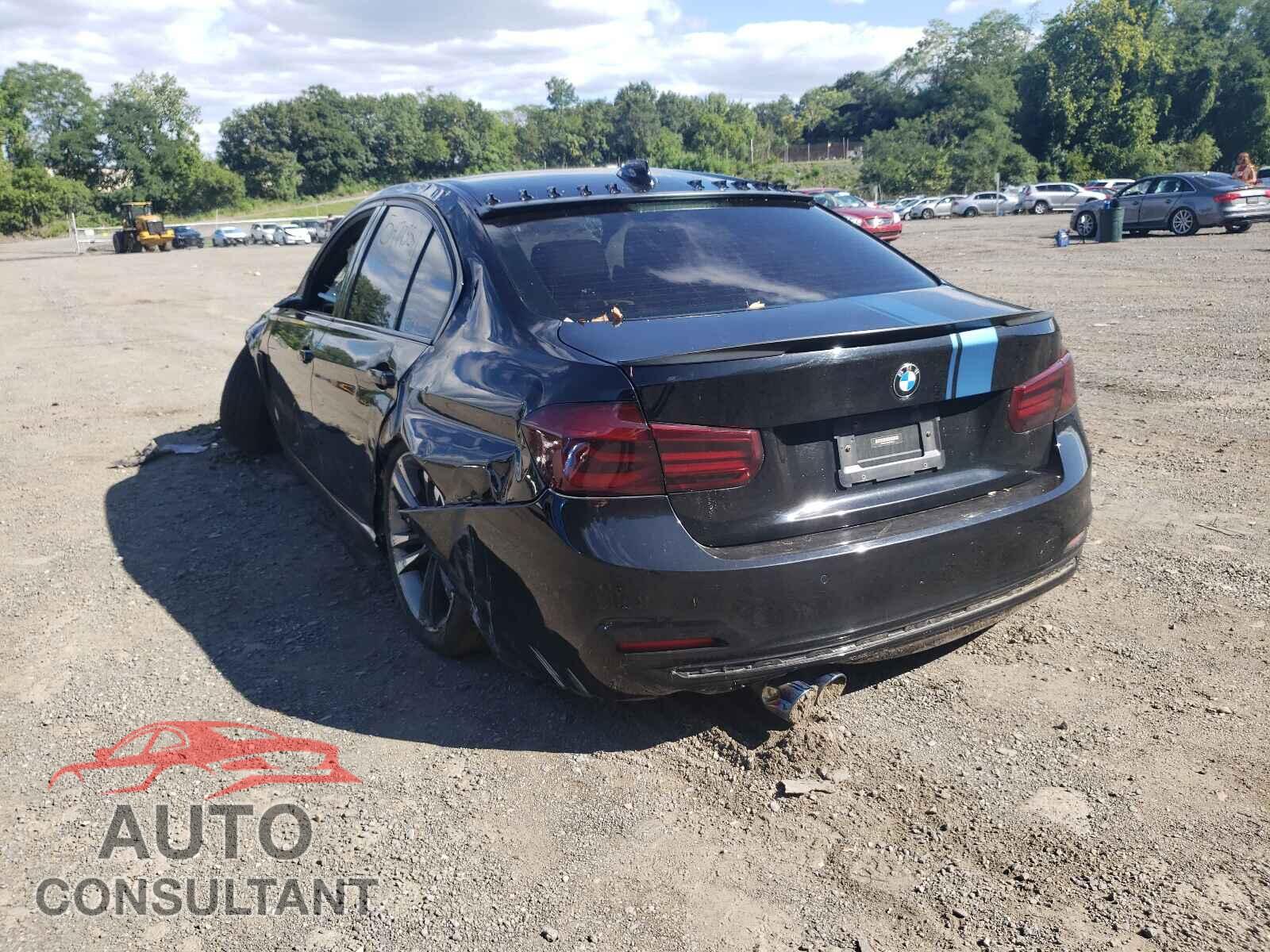 BMW 3 SERIES 2017 - WBA8E1C30HA030070