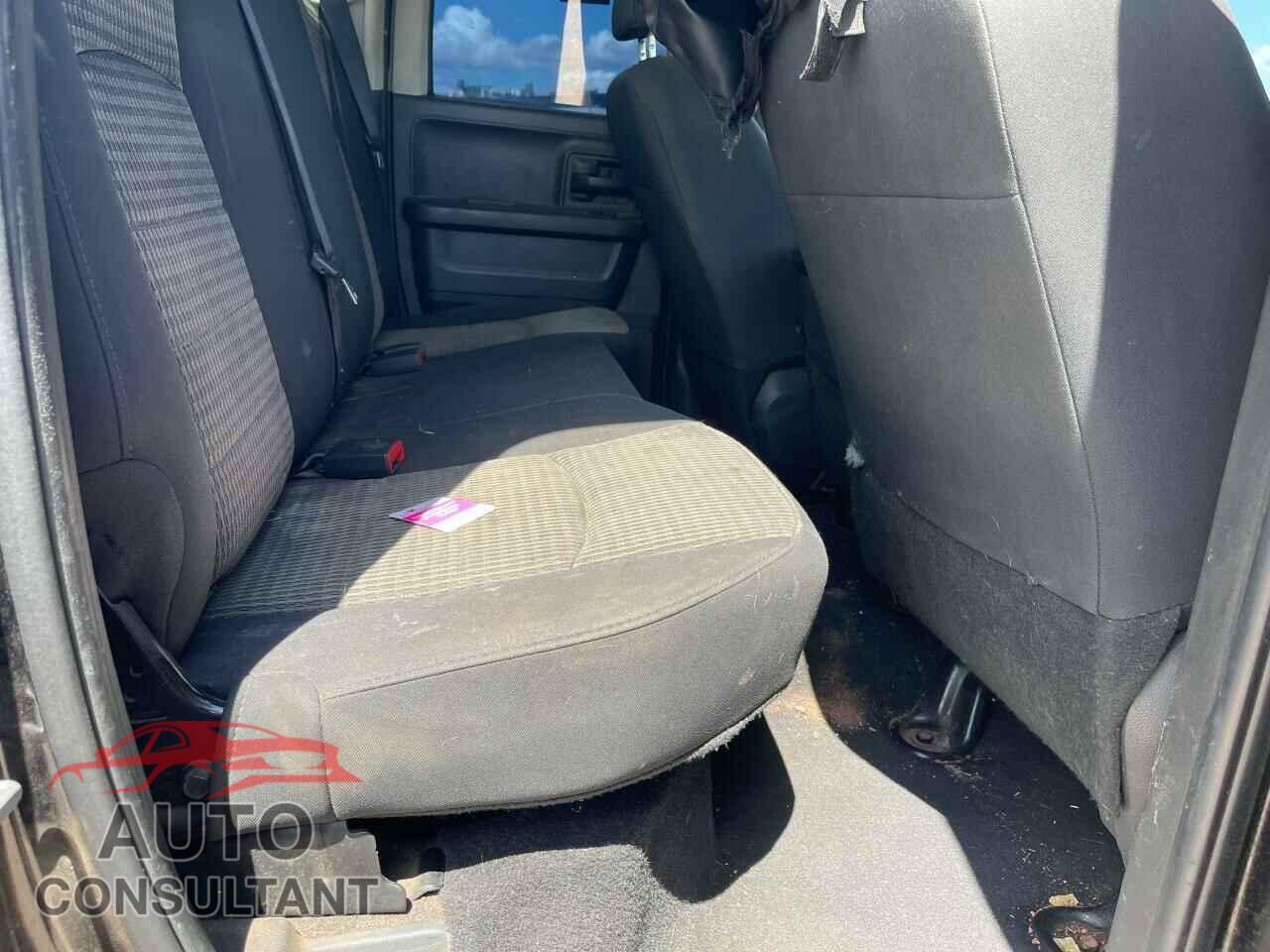 DODGE RAM 1500 2012 - 1C6RD6FT9CS193877