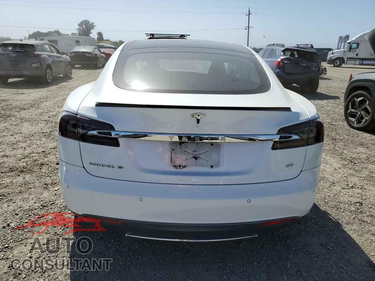 TESLA MODEL S 2012 - 5YJSA1CN3CFP01916