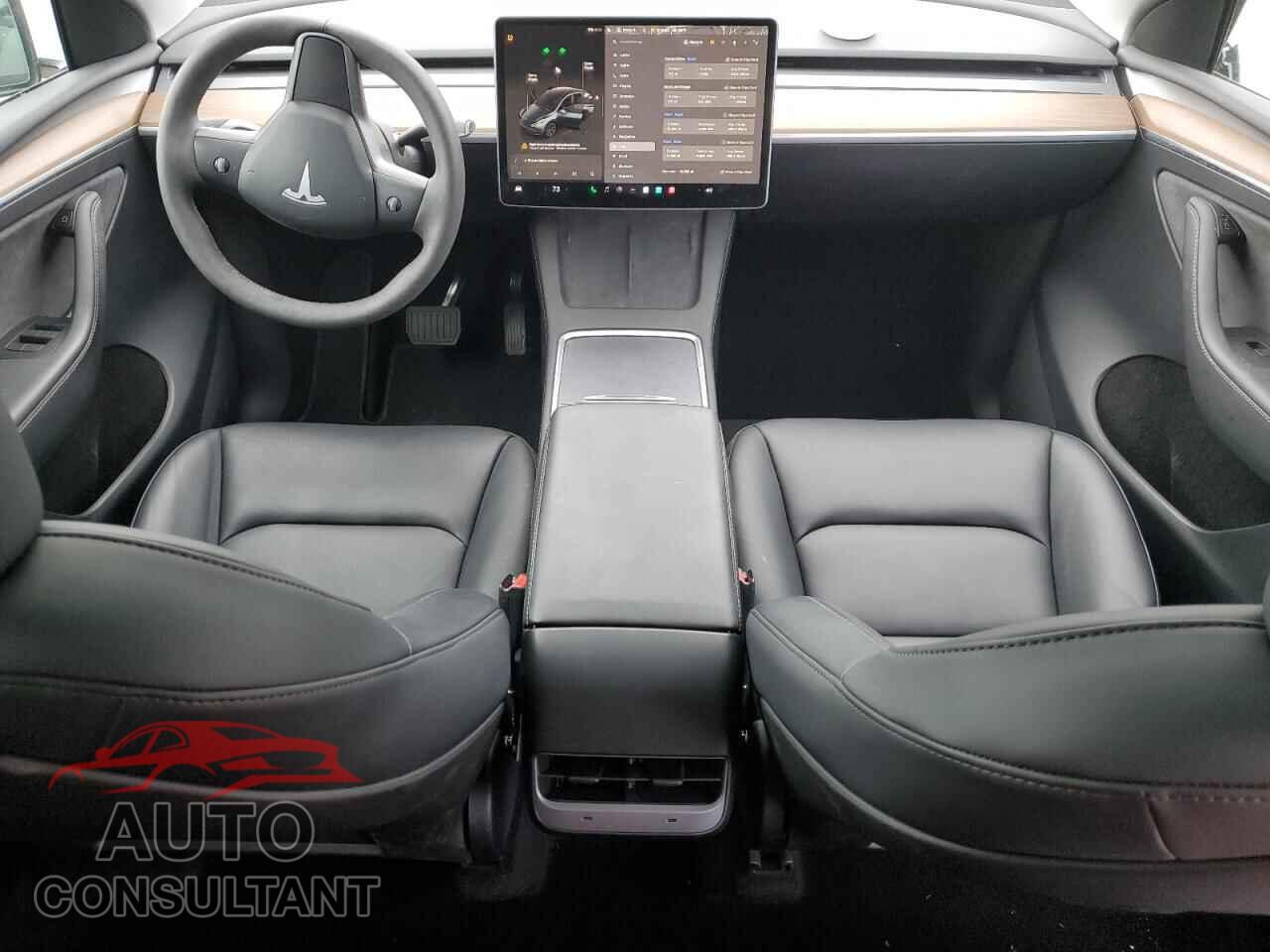 TESLA MODEL Y 2024 - 7SAYGDEE4RF161480
