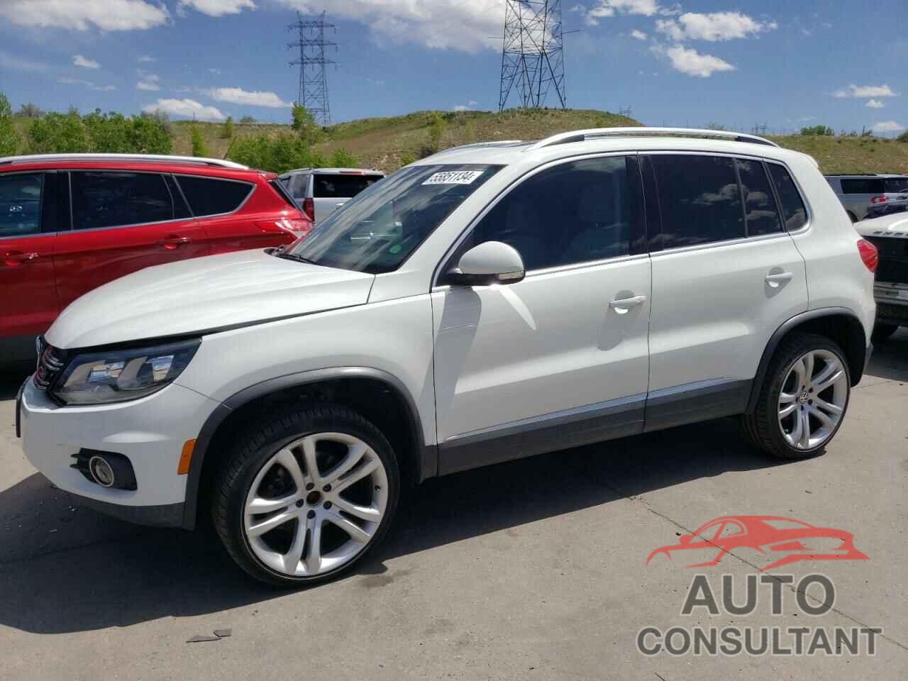 VOLKSWAGEN TIGUAN 2017 - WVGVV7AX3HW506969