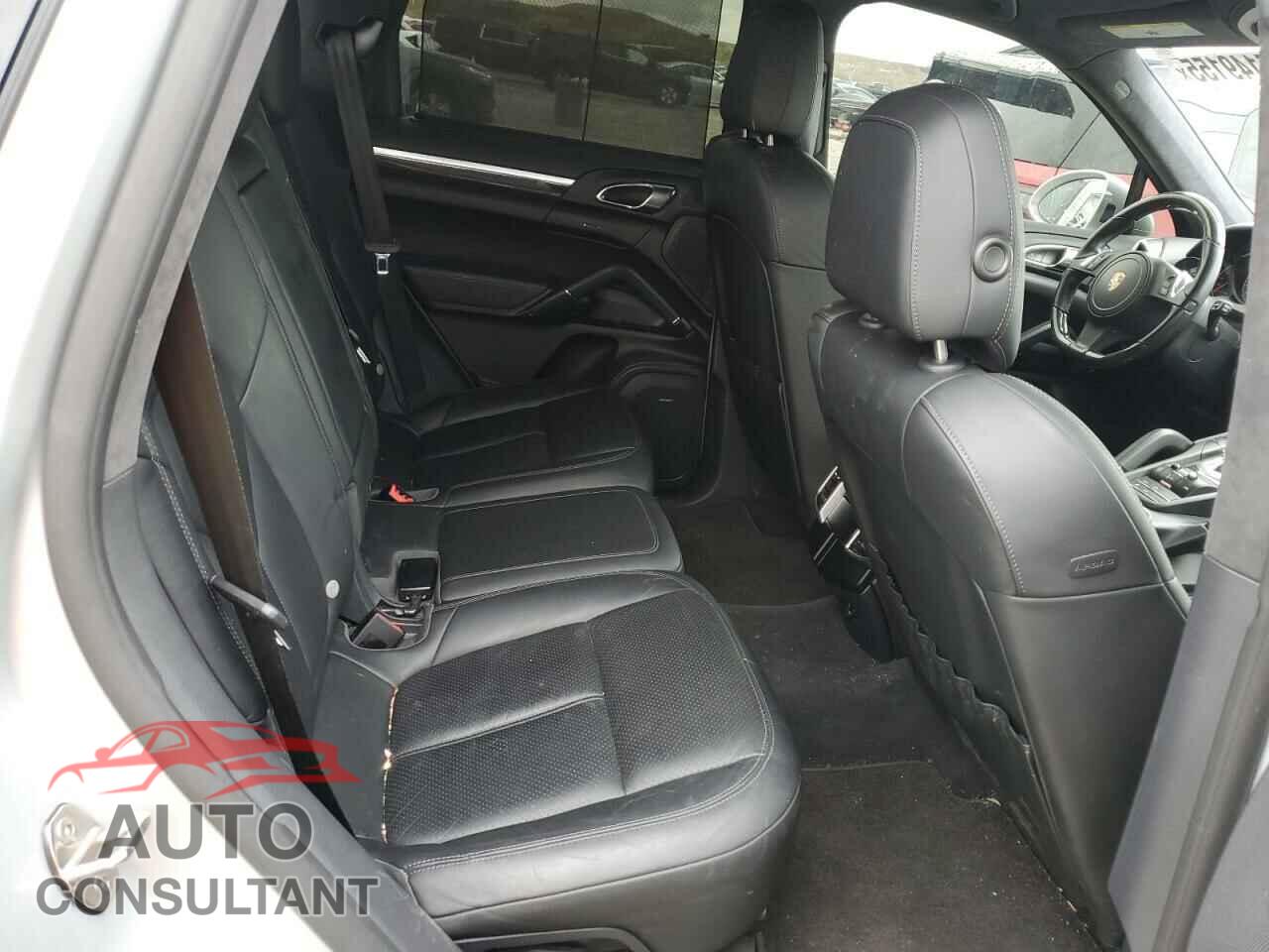 PORSCHE CAYENNE 2013 - WP1AD2A23DLA79333