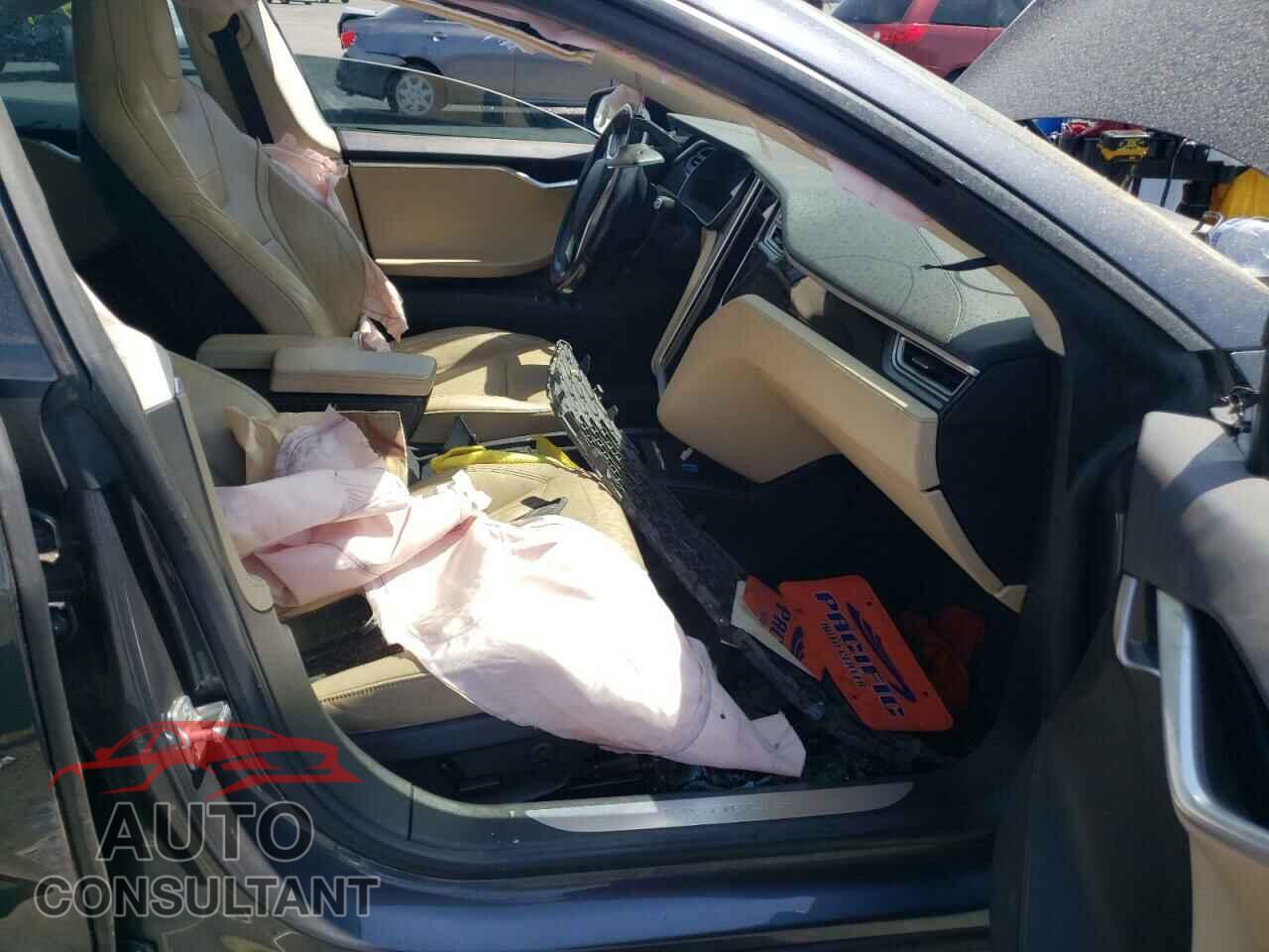 TESLA MODEL S 2016 - 5YJSA1E27GF169644