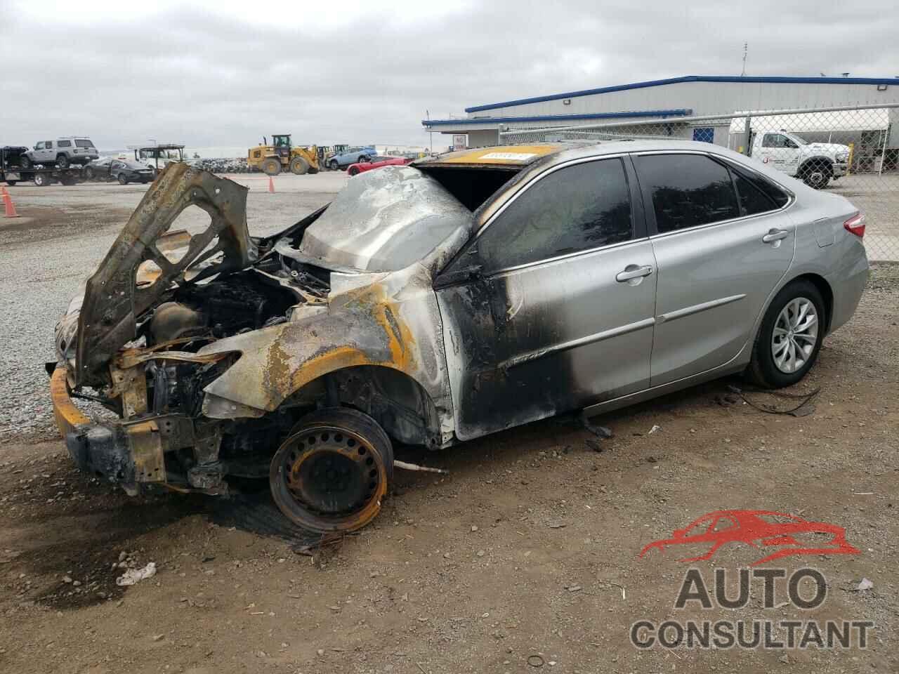 TOYOTA CAMRY 2017 - 4T1BF1FK5HU287387