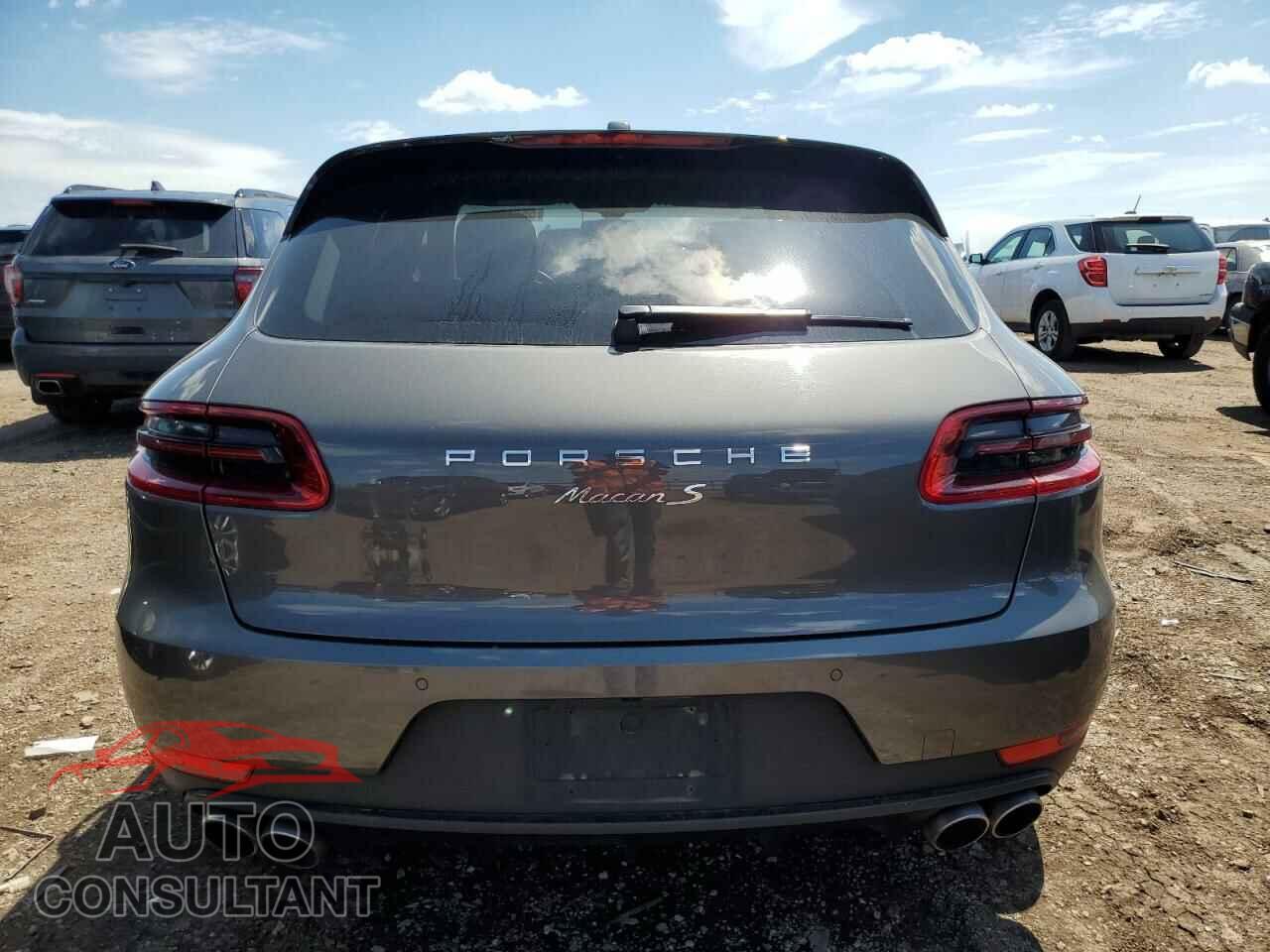 PORSCHE MACAN 2016 - WP1AB2A54GLB51595