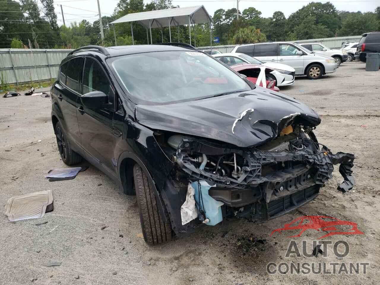 FORD ESCAPE 2018 - 1FMCU0GD0JUA01925