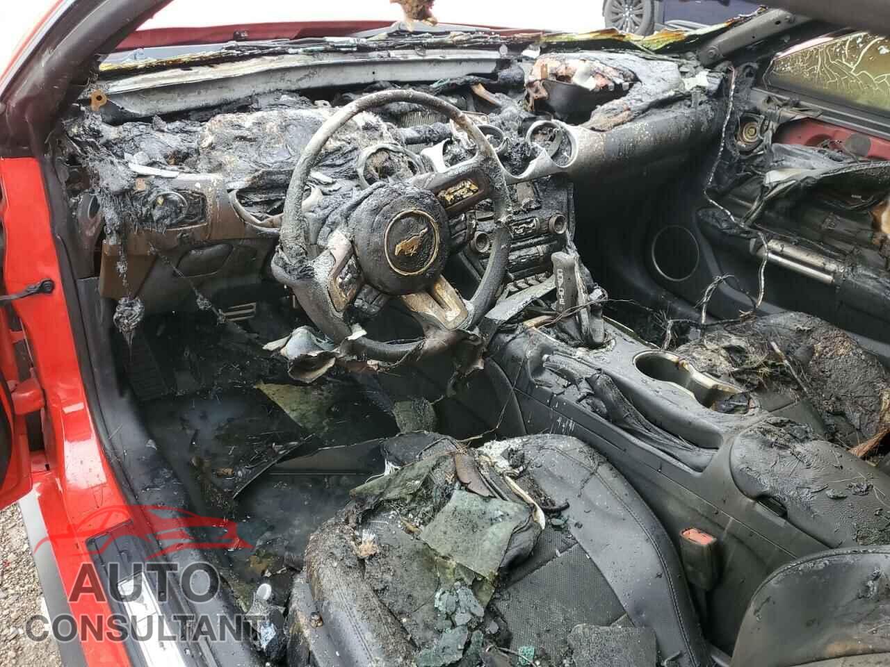 FORD MUSTANG 2018 - 1FA6P8CF6J5128497