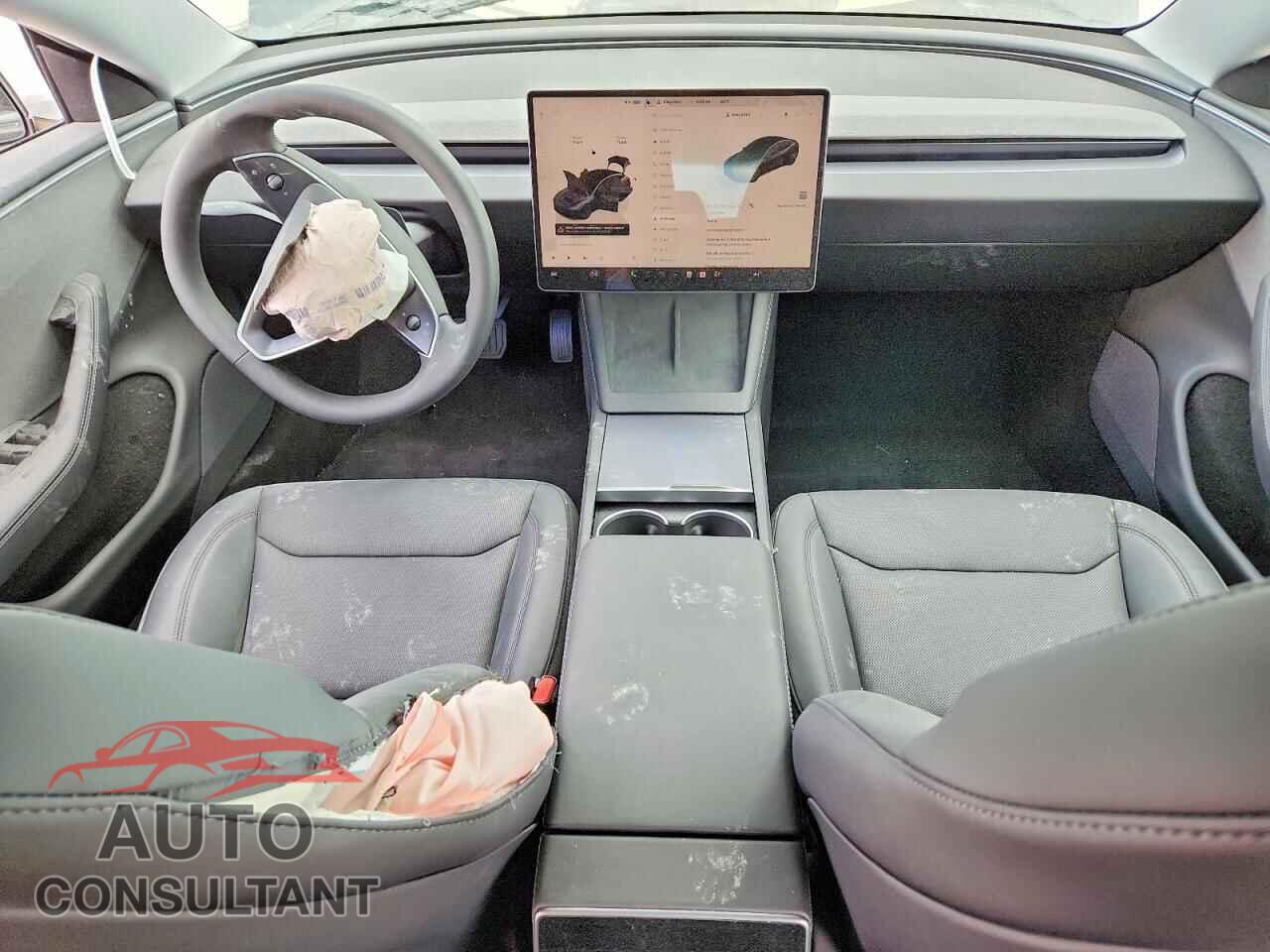 TESLA MODEL 3 2026 - 5YJ3E1EA9TF158557