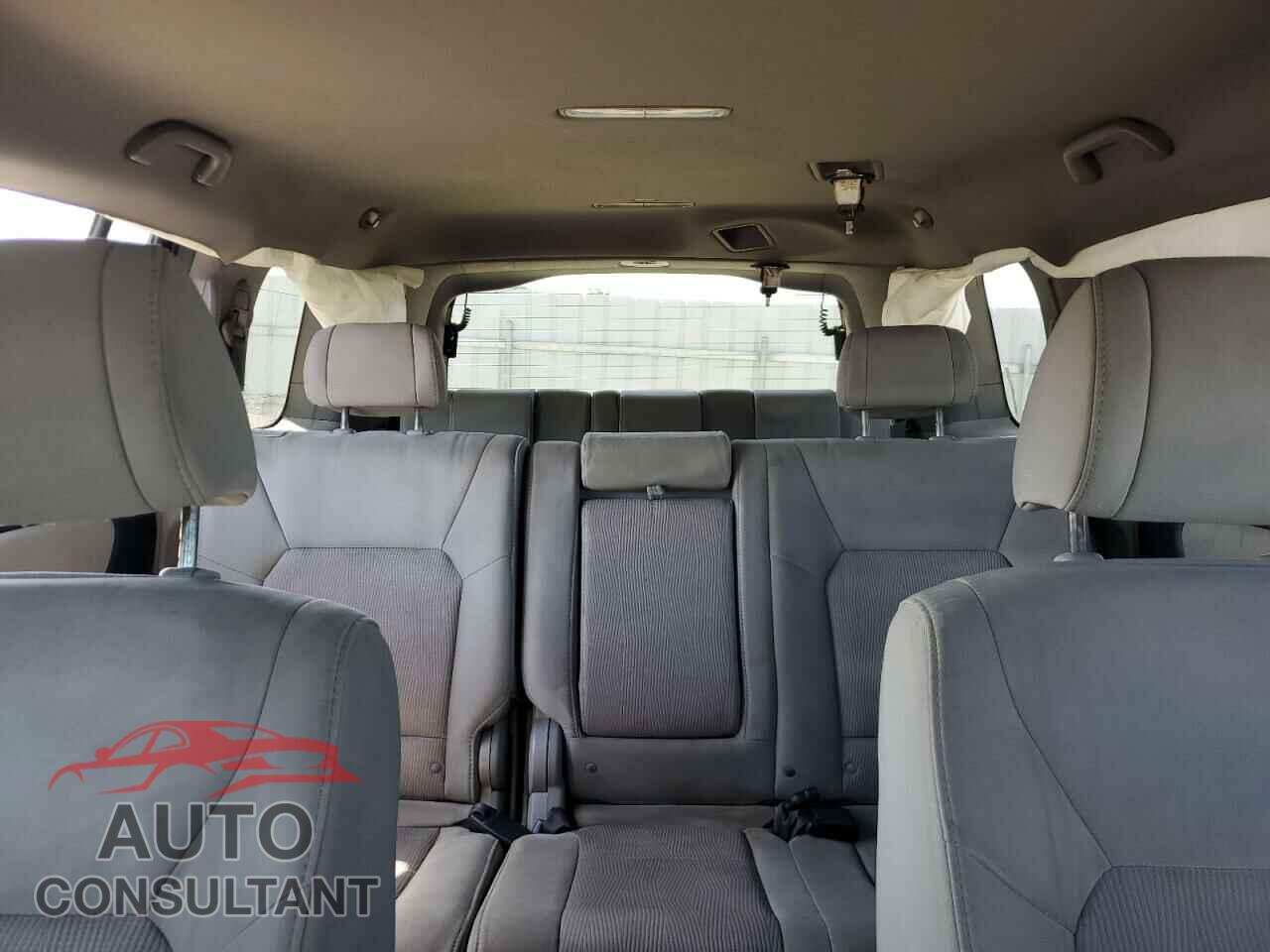 HONDA PILOT 2011 - 5FNYF4H46BB046162