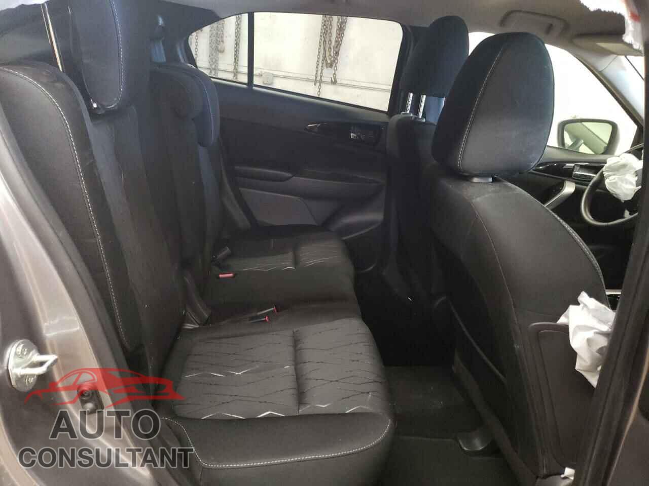 MITSUBISHI ECLIPSE 2019 - JA4AT5AA0KZ022654