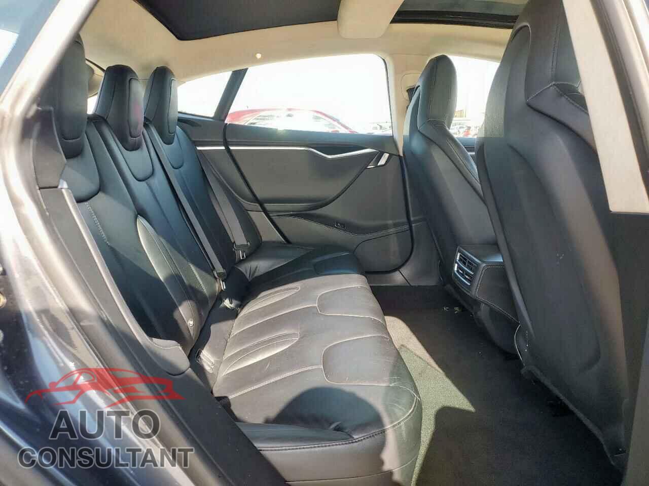 TESLA MODEL S 2015 - 5YJSA1H24FF080141