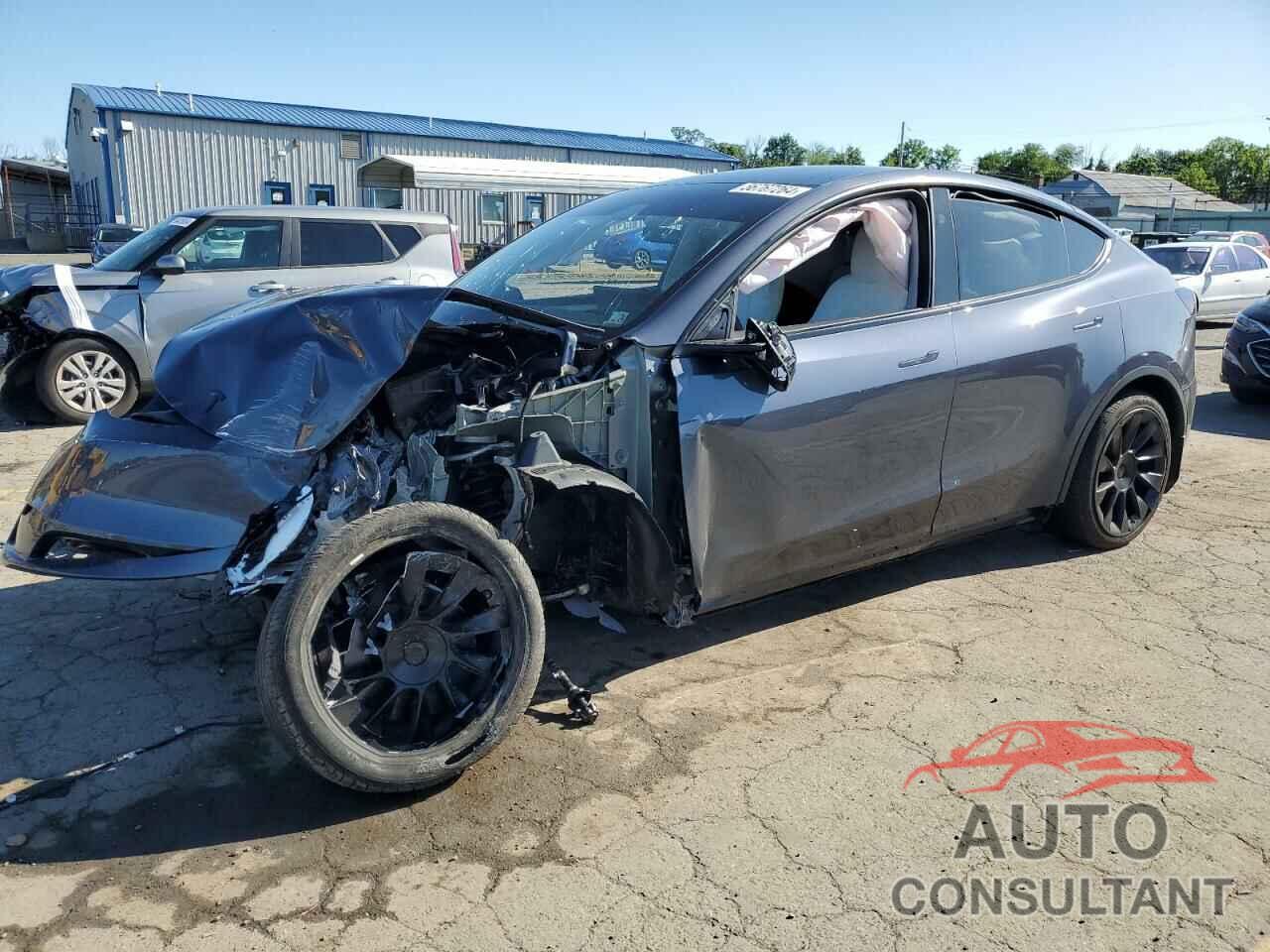 TESLA MODEL Y 2023 - 7SAYGDEE2PA166431