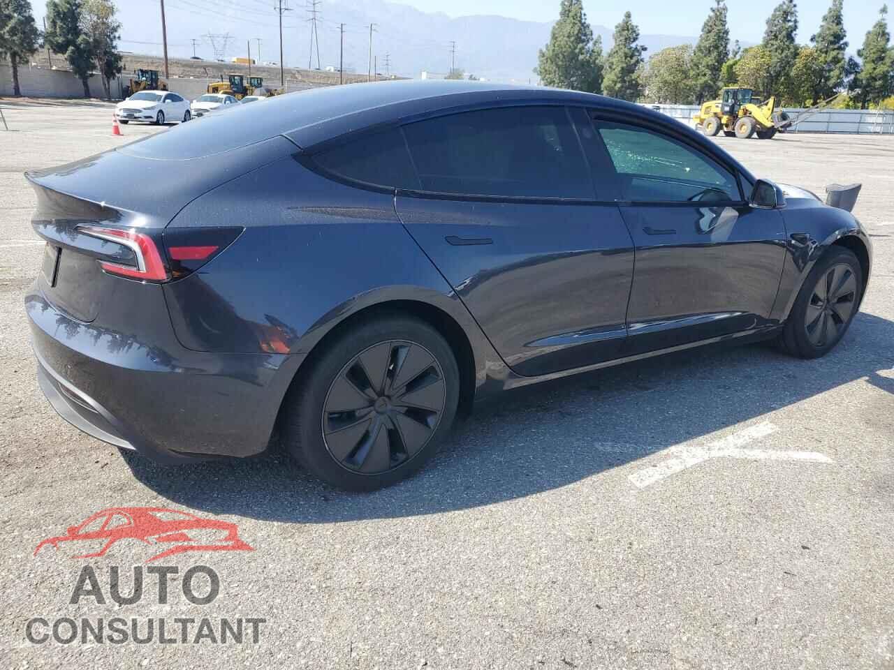 TESLA MODEL 3 2024 - 5YJ3E1EA3RF742221