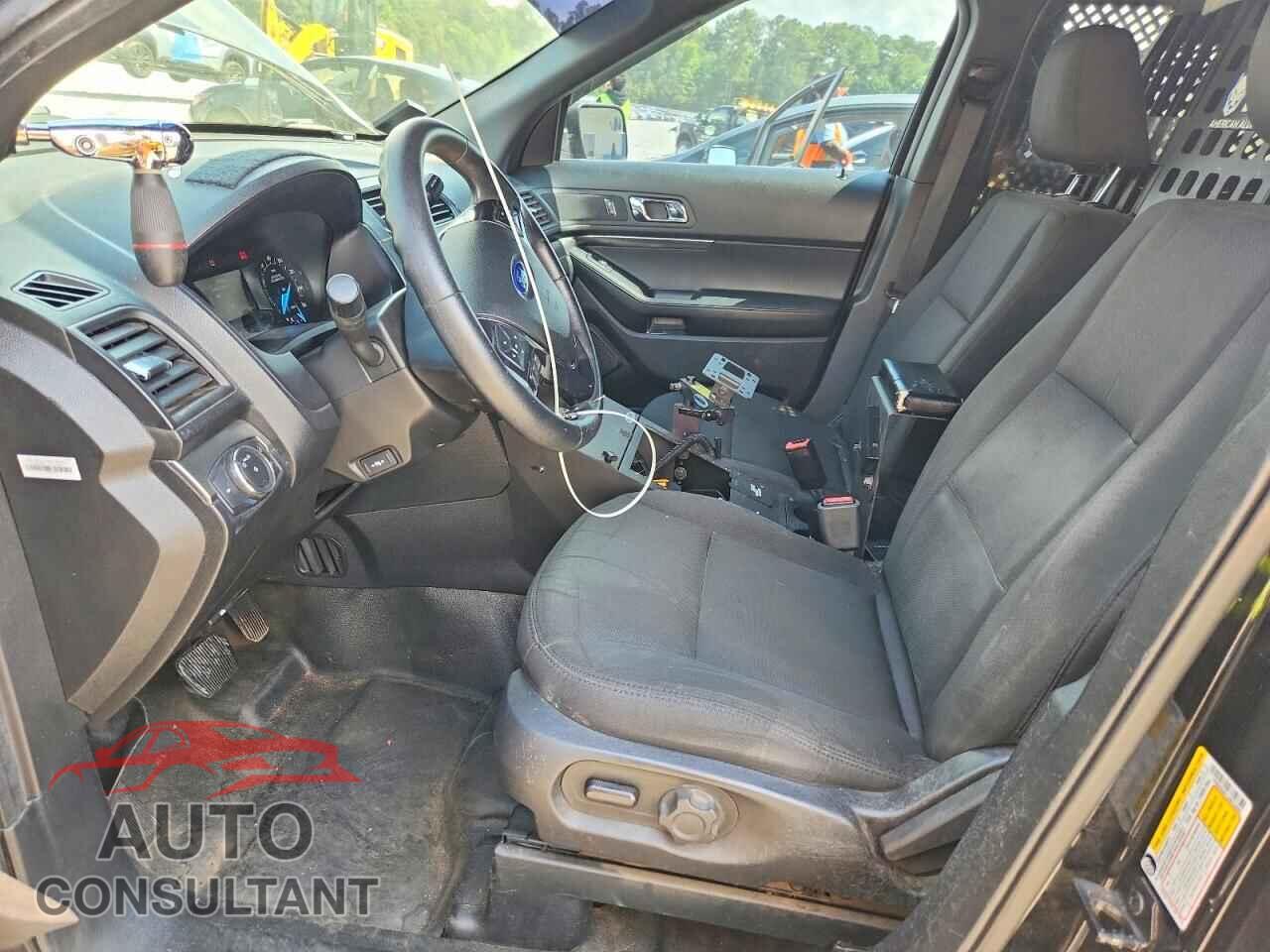 FORD EXPLORER 2018 - 1FM5K8AR1JGB33866