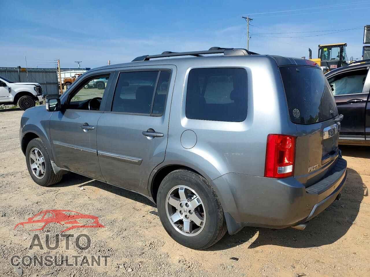 HONDA PILOT 2009 - 5FNYF38959B016800