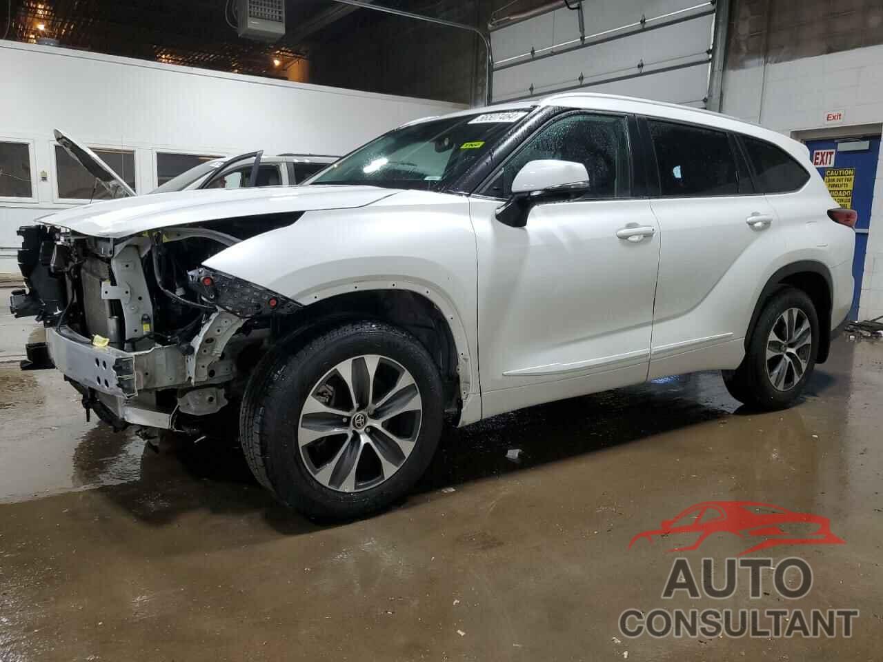 TOYOTA HIGHLANDER 2023 - 5TDKDRAH9PS017442