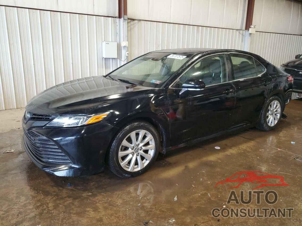 TOYOTA CAMRY 2018 - JTNB11HK1J3040004