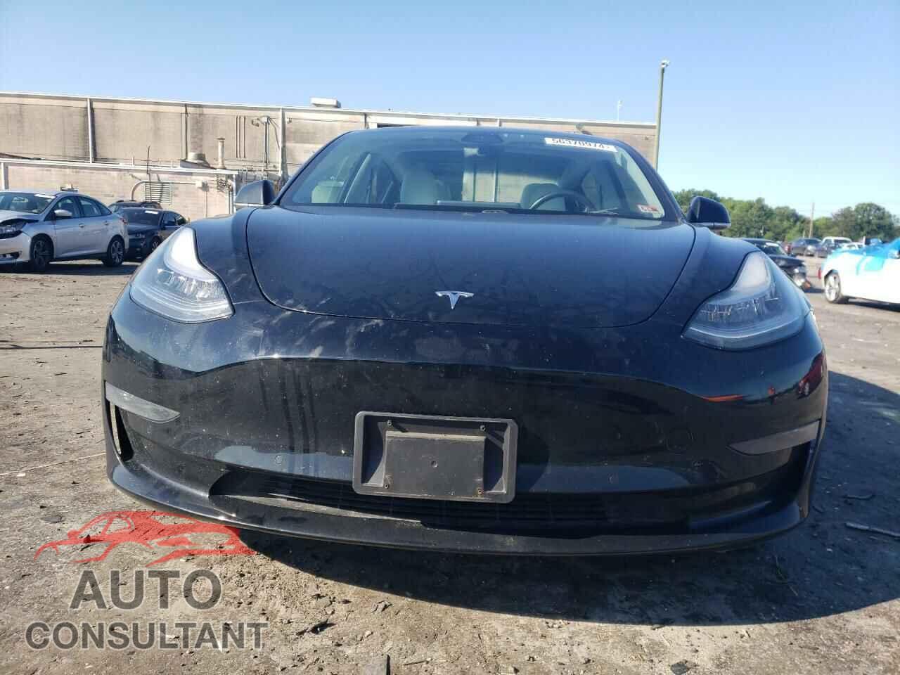 TESLA MODEL 3 2019 - 5YJ3E1EB0KF393260