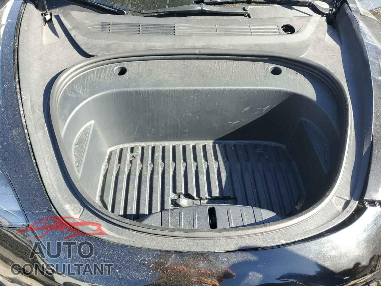 TESLA MODEL 3 2023 - 5YJ3E1EA7PF456675