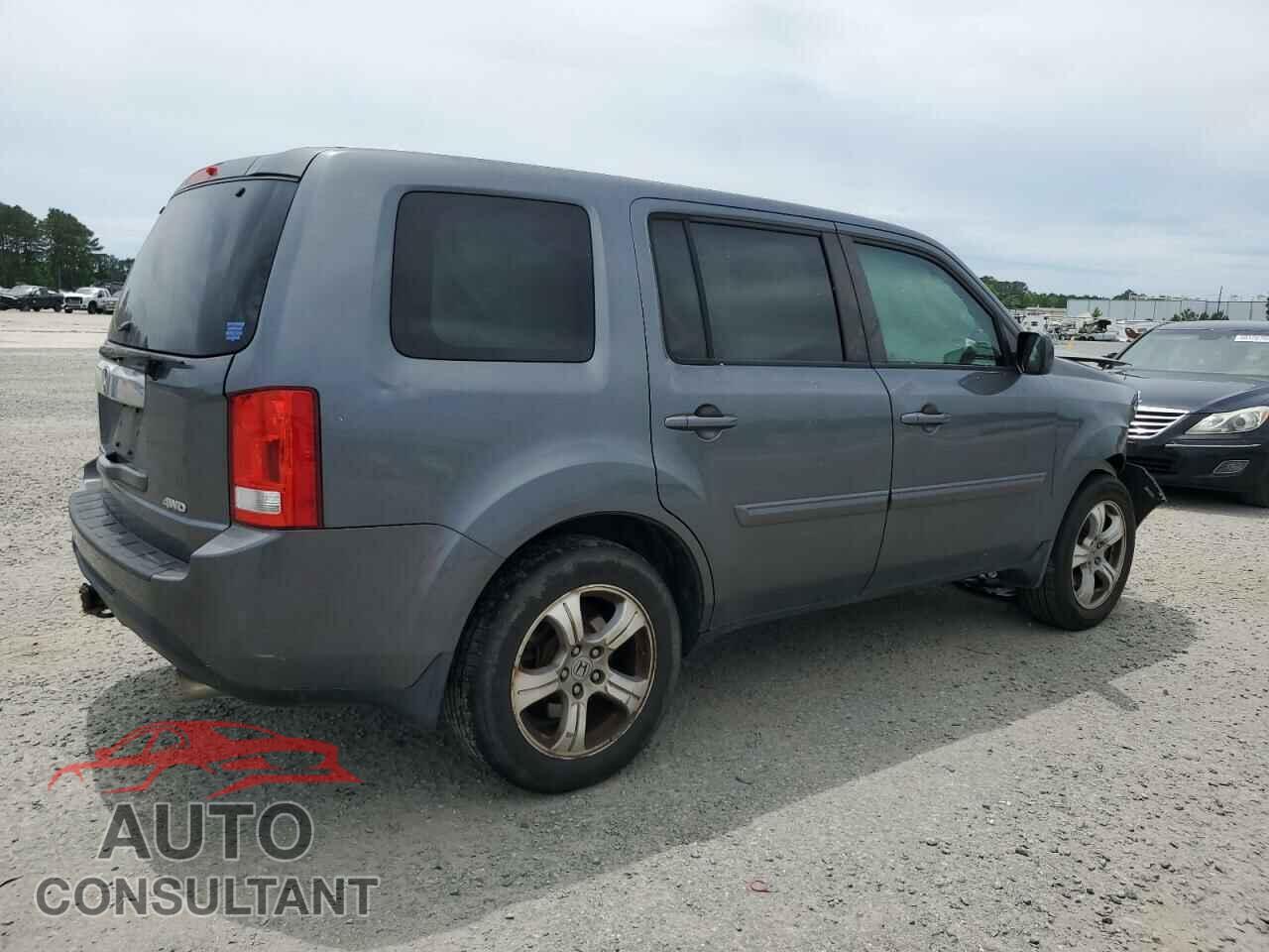 HONDA PILOT 2013 - 5FNYF4H59DB003916