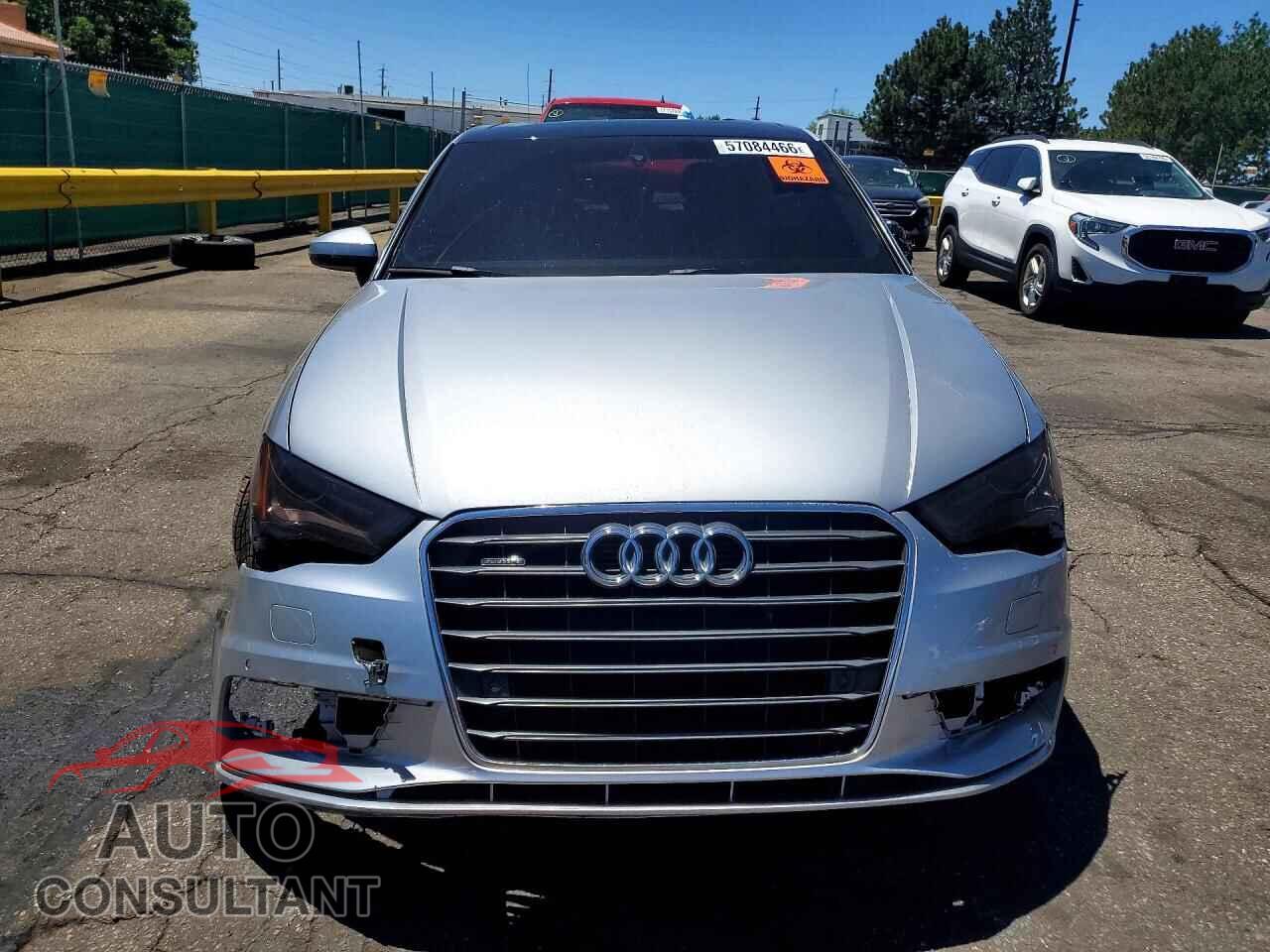 AUDI A3 2015 - WAUBFGFF7F1093322