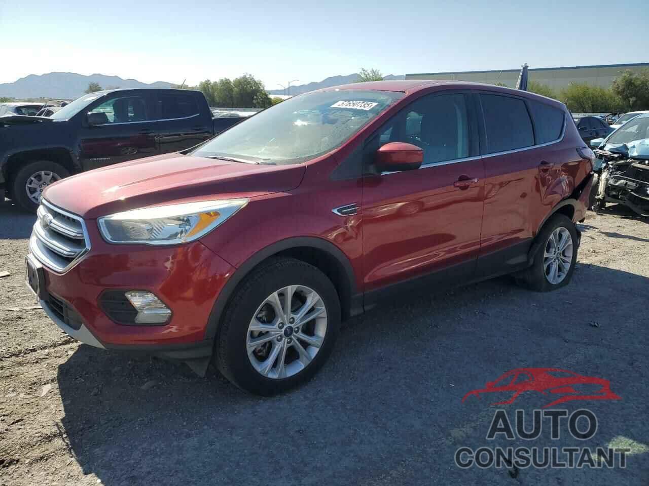 FORD ESCAPE 2017 - 1FMCU9G99HUC35815