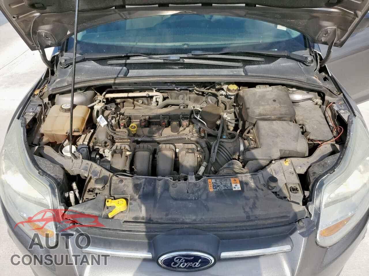FORD FOCUS 2014 - 1FADP3E2XEL451148