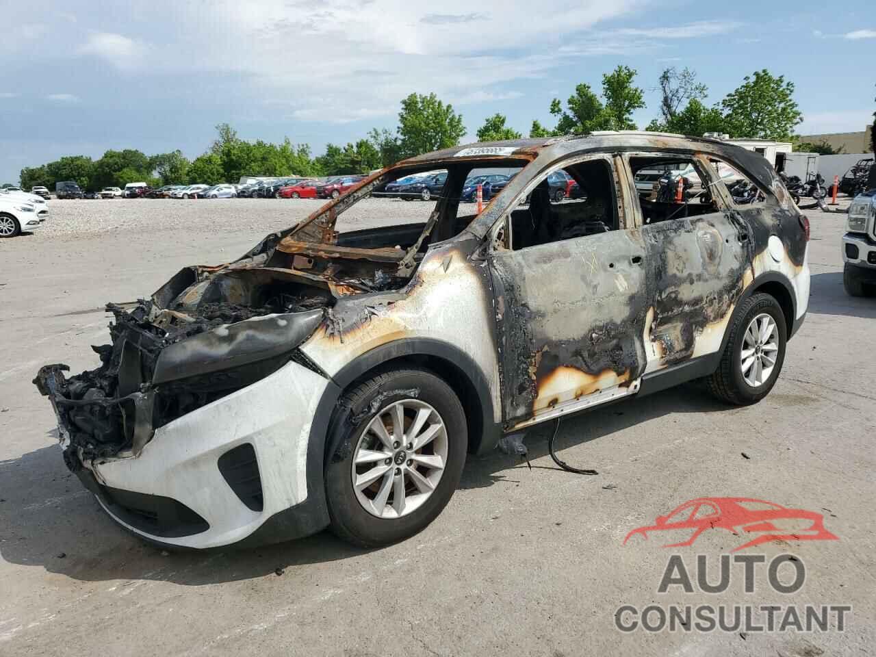 KIA SORENTO 2019 - 5XYPG4A30KG435706