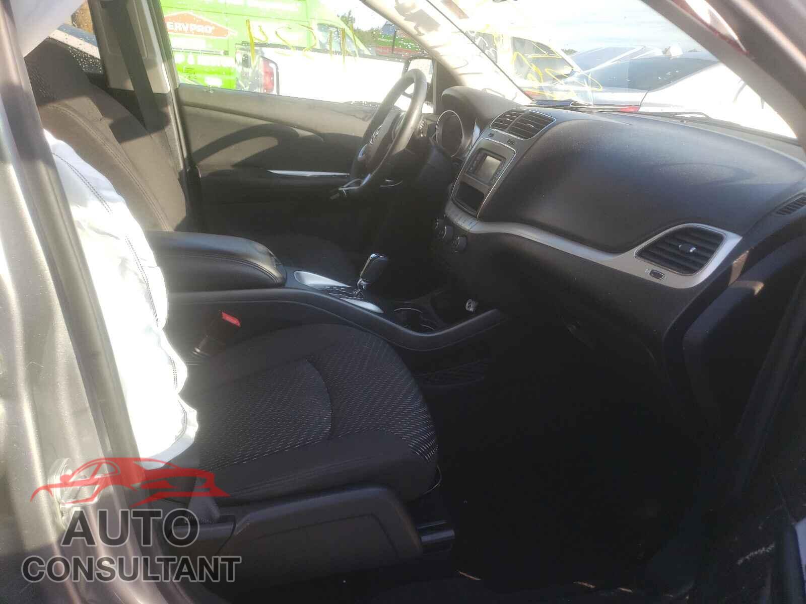 DODGE JOURNEY 2017 - 3C4PDCBG2HT554783