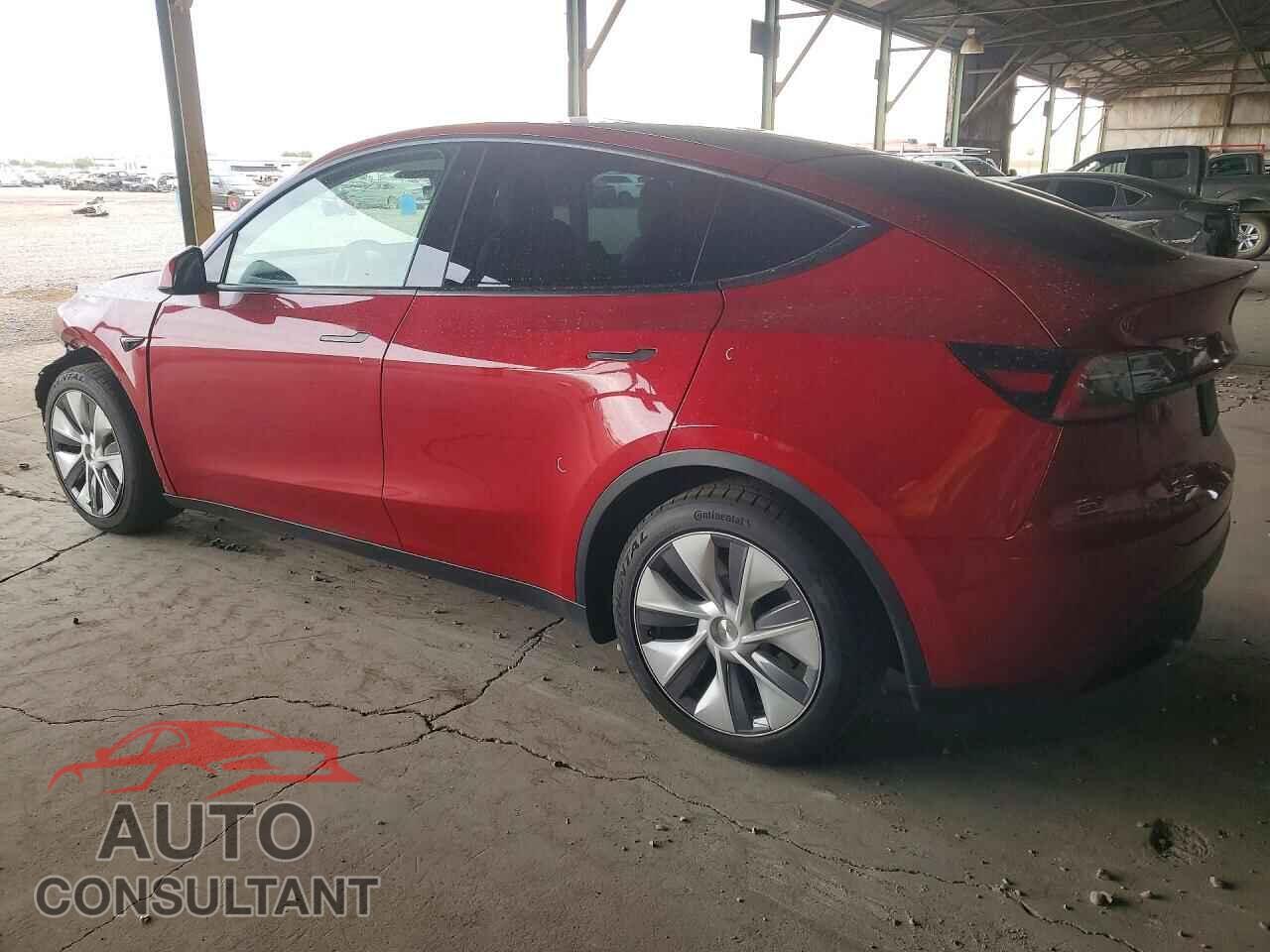 TESLA MODEL Y 2021 - 5YJYGDEE9MF093120