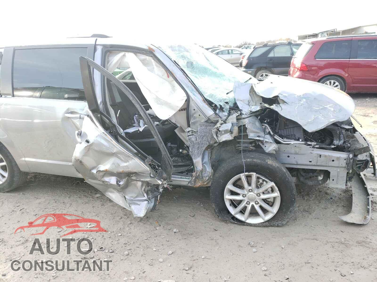 DODGE GRAND CARA 2019 - 2C4RDGCG1KR563774